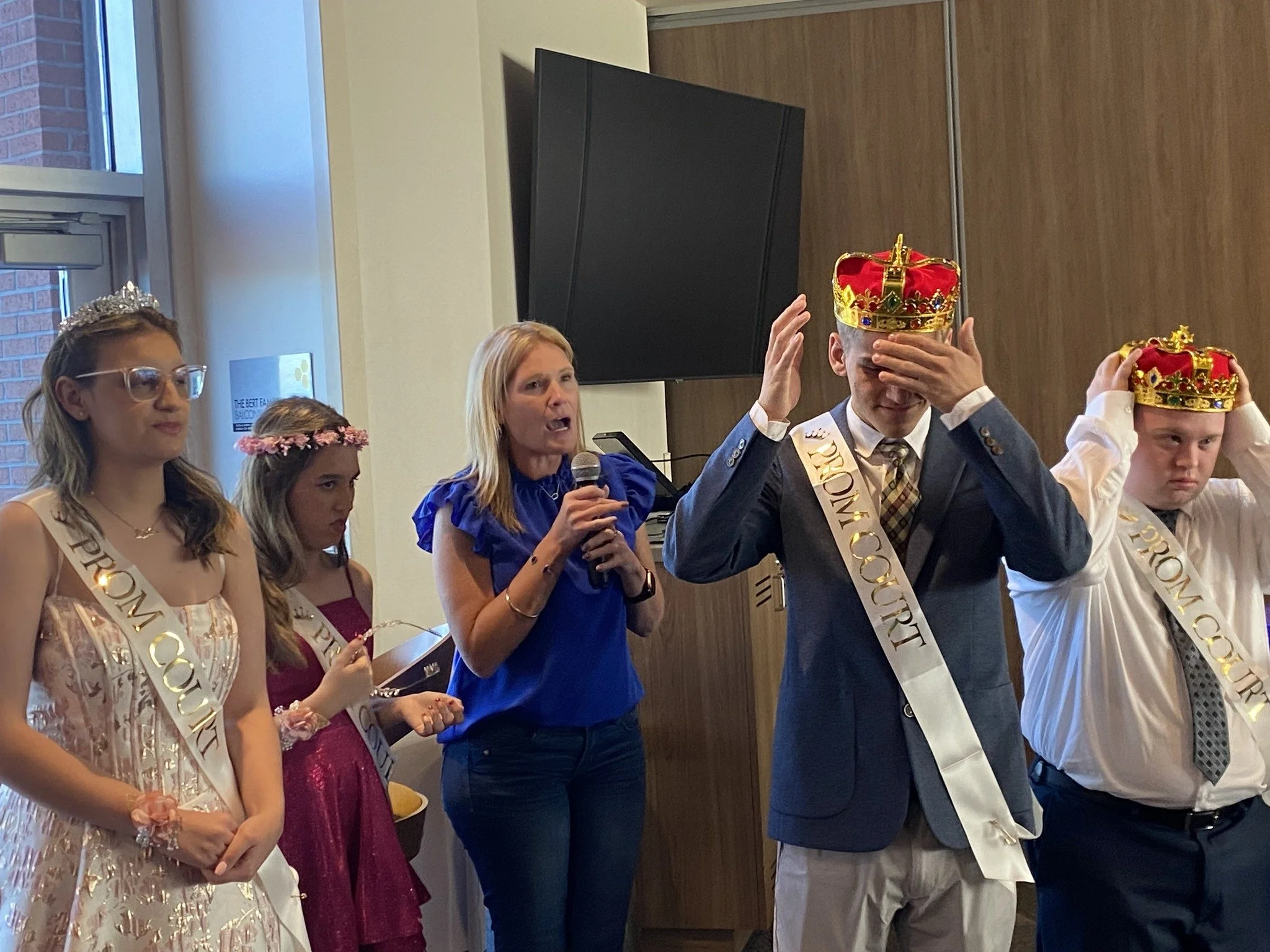 MSC_Prom_20266.jpg