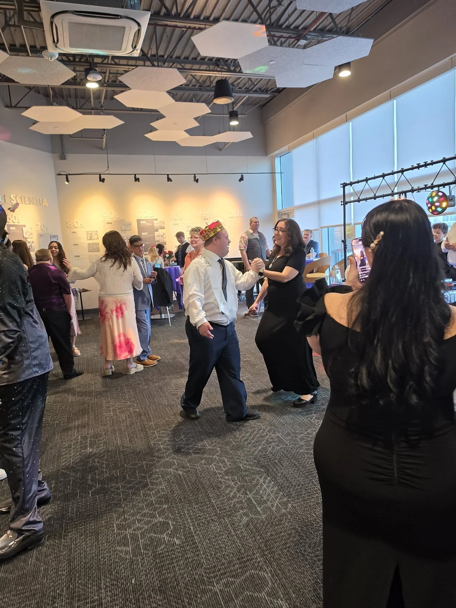 MSC_Prom_202643.jpg