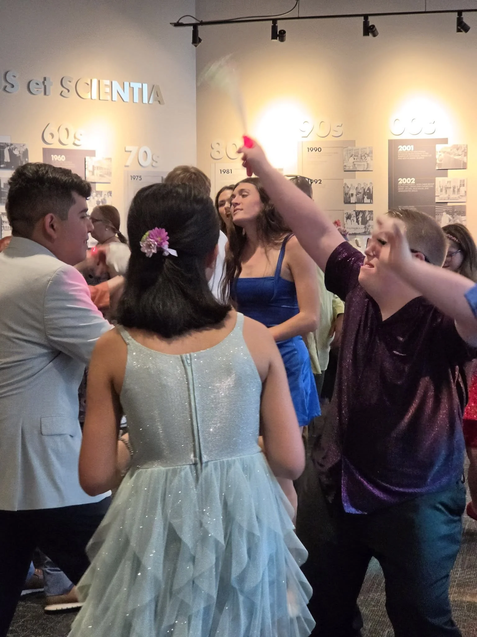 MSC_Prom_202648.jpg