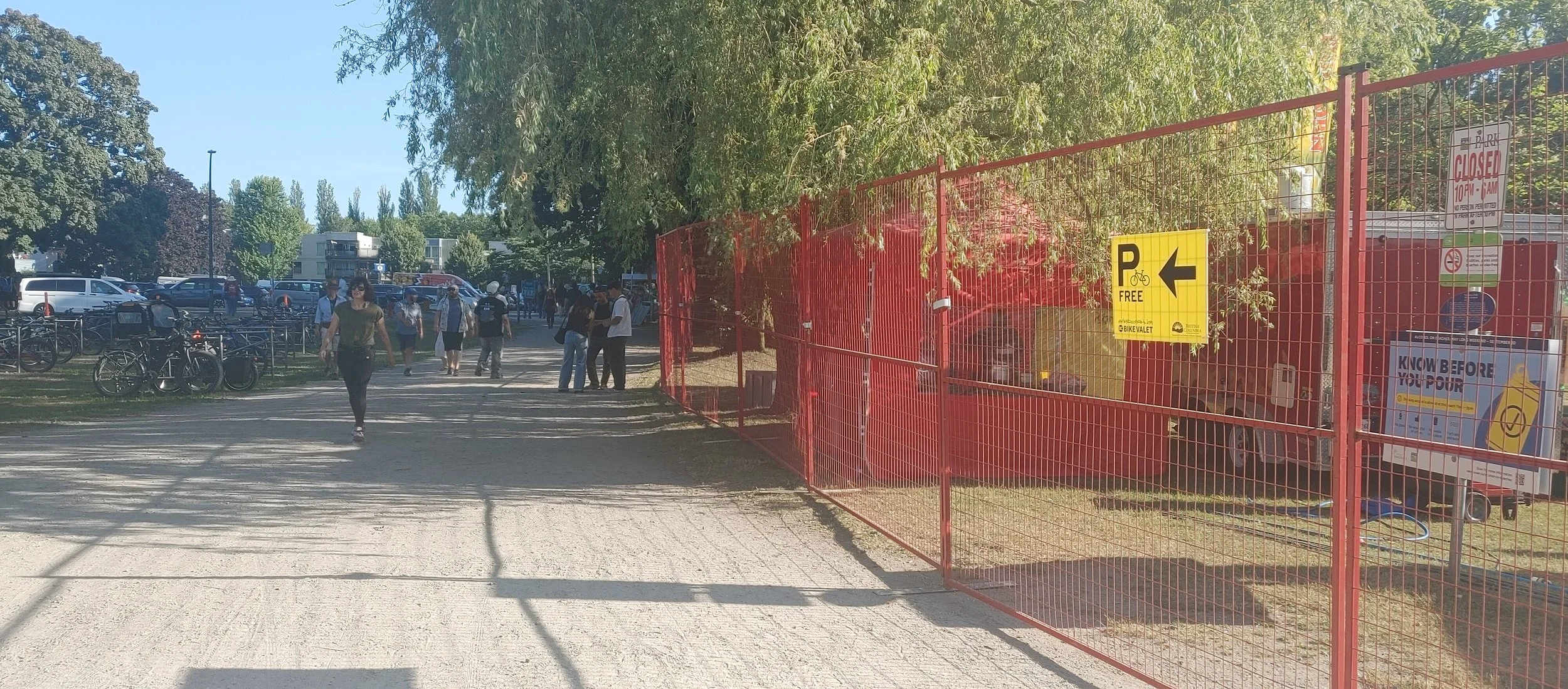 Vancouver Folk Fest Path to Valet 2.jpg