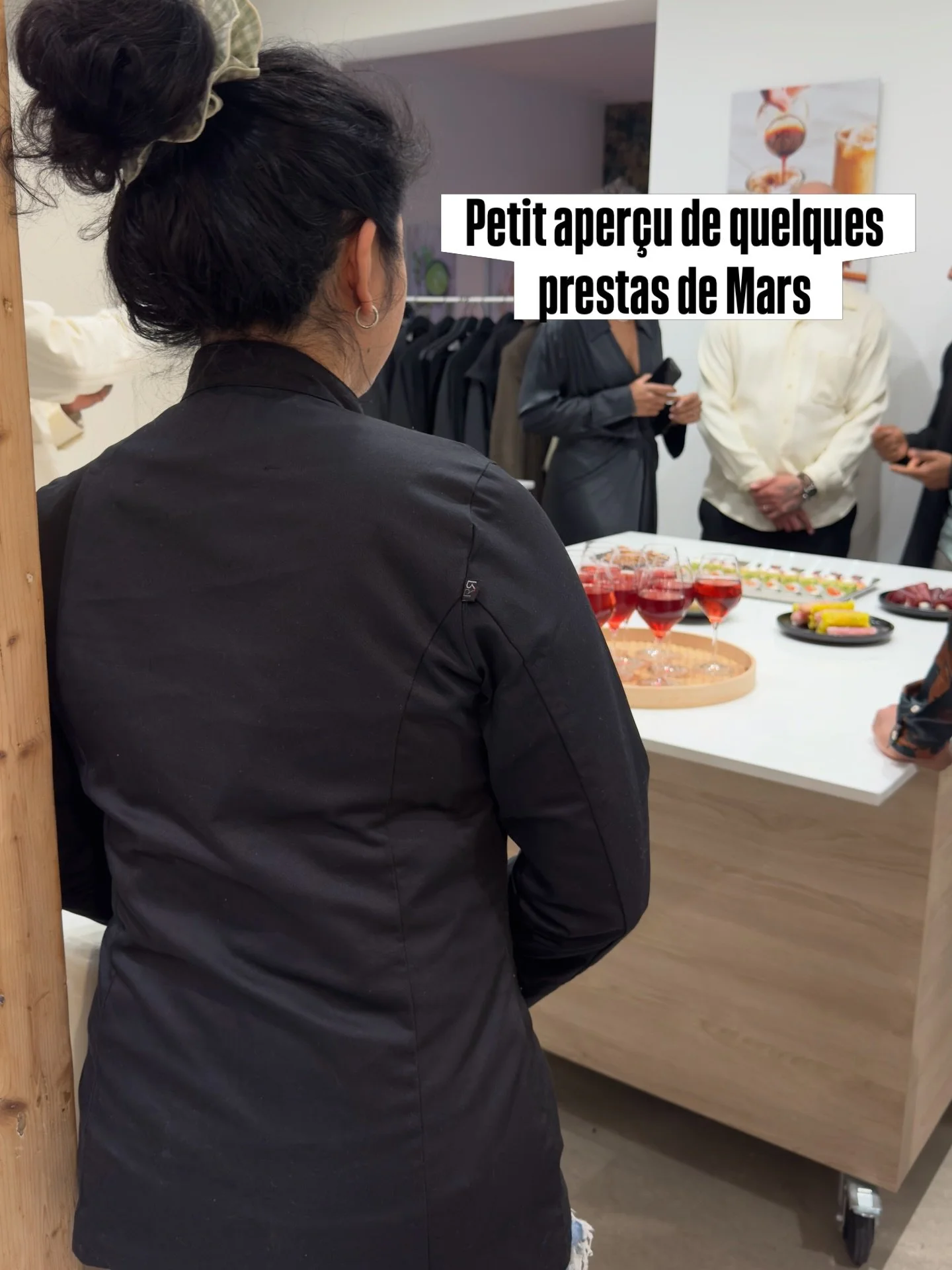 Un mois de mars bien charg&eacute;e malgr&eacute; mes 2 semaines et demi de vacances au Vietnam ! 🇻🇳 

Aper&ccedil;u de quelques prestas de ce mois-ci :

2-3-4-5-6 : Cocktail d&icirc;natoire pour la @cjd_france de Bourgogne ! Encore merci &agrave; 