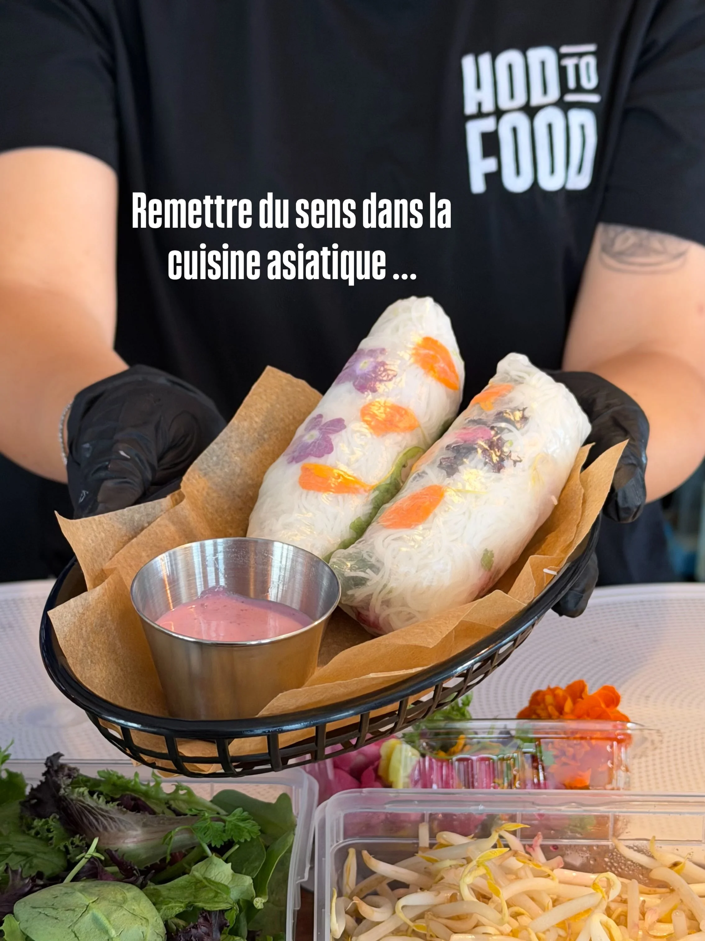 Remettre du sens dans la cuisine asiatique.

Quand on parle de cuisine asiatique, on la r&eacute;sume parfois &agrave; quelques plats devenus populaires &agrave; travers le monde.

Mais derri&egrave;re chaque recette, il y a une histoire, un territoi