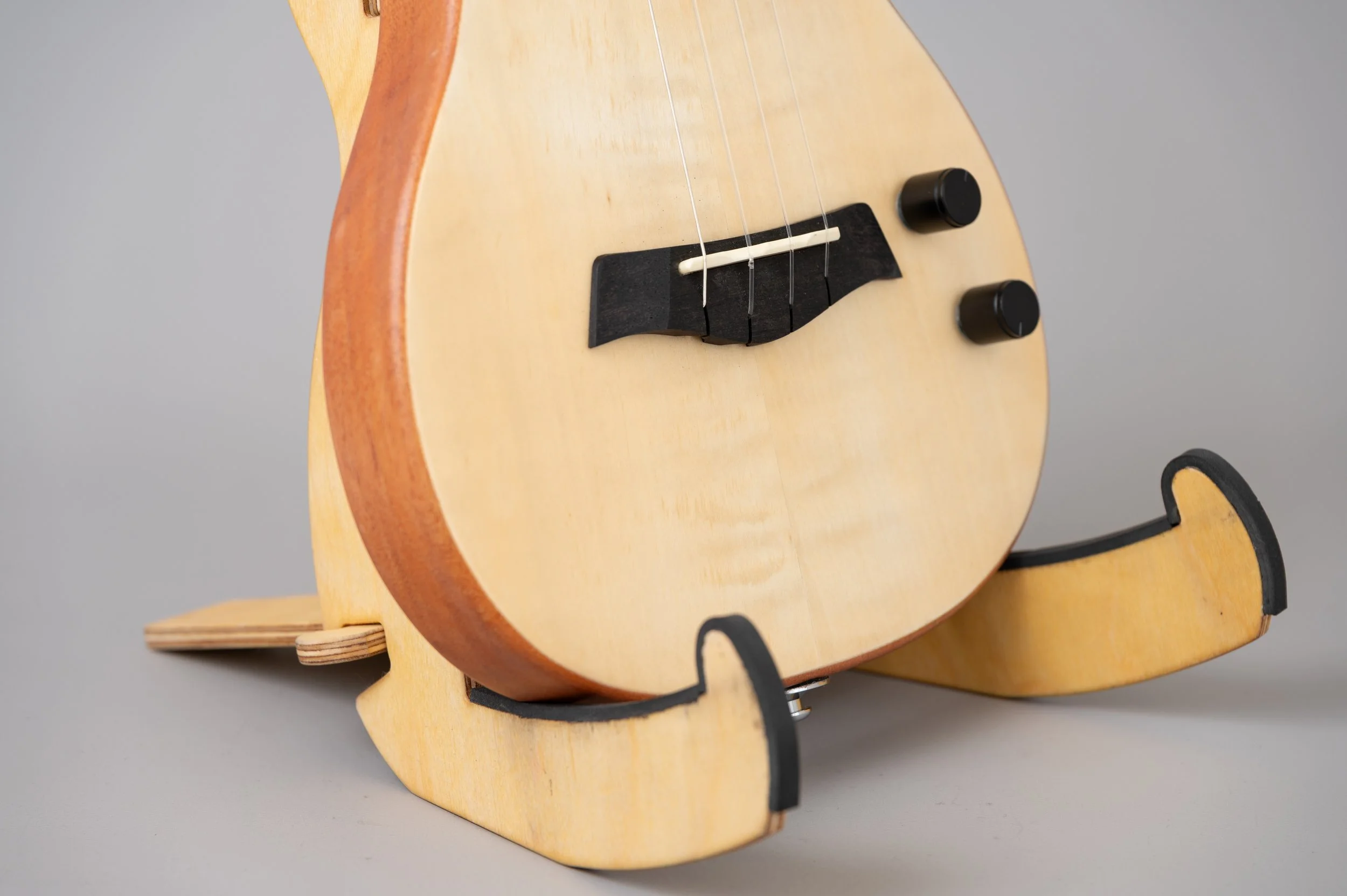 Kala Solid Body Tenor Flamed Maple-2414.jpg