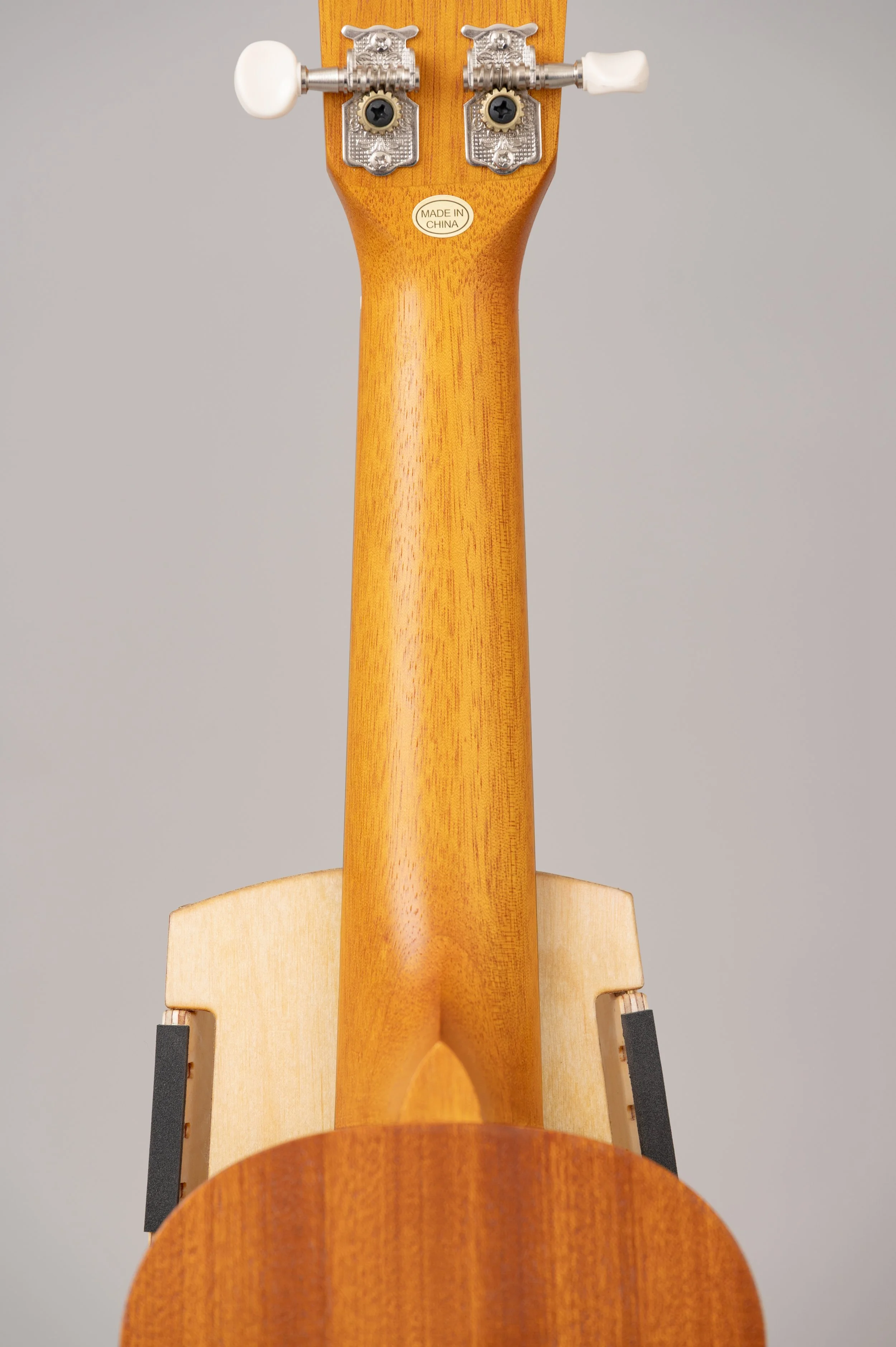 SK-10 with color strings-2215.jpg