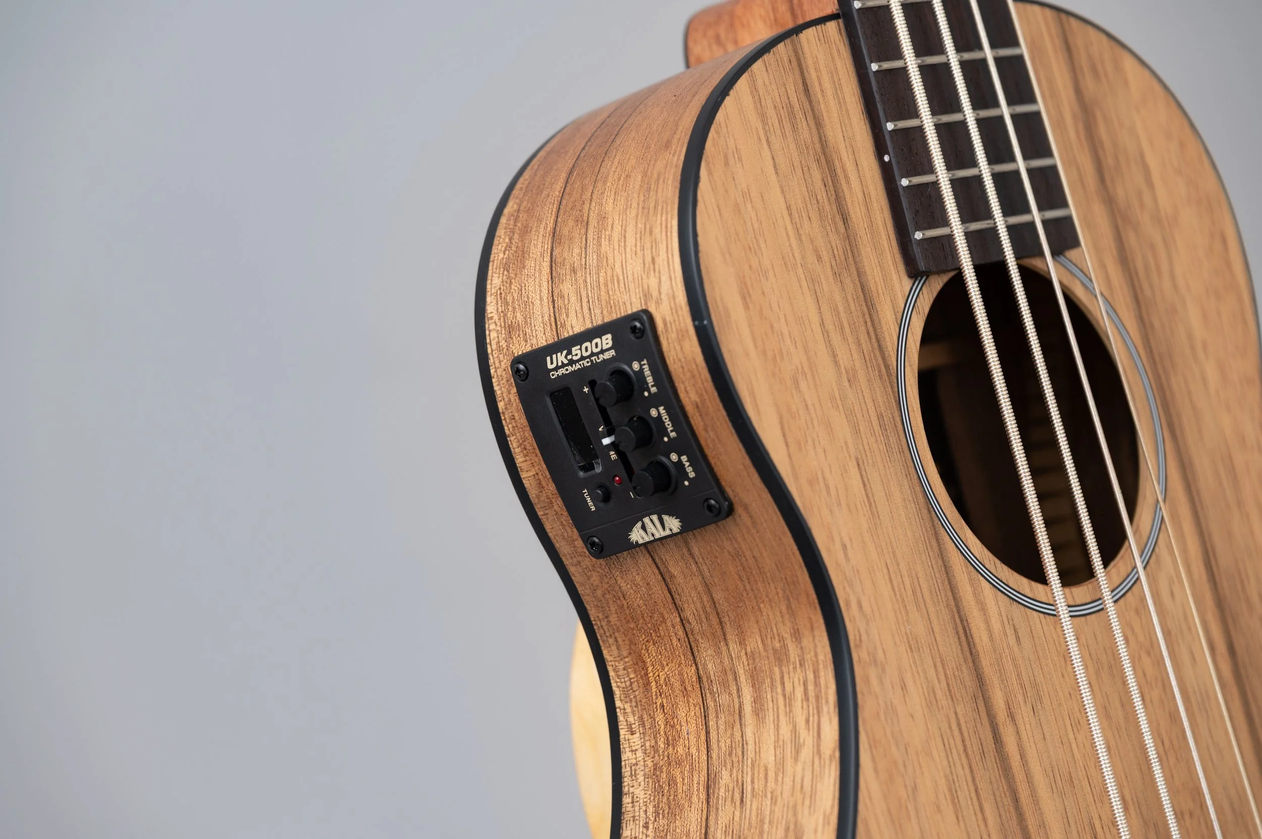 Kala U-Bass Pacific Walnut-2393.jpg
