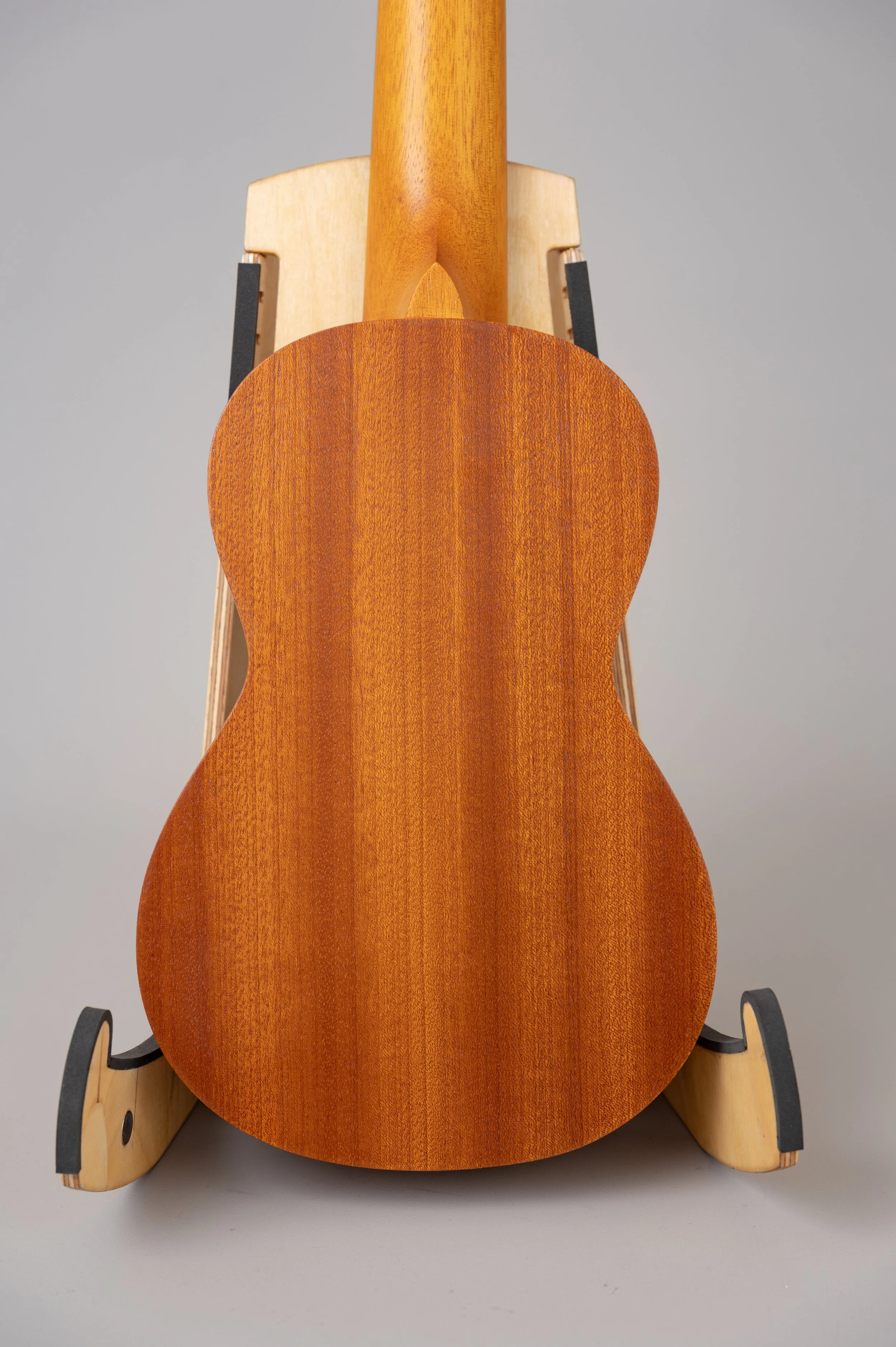 SK-10 with color strings-2216.jpg