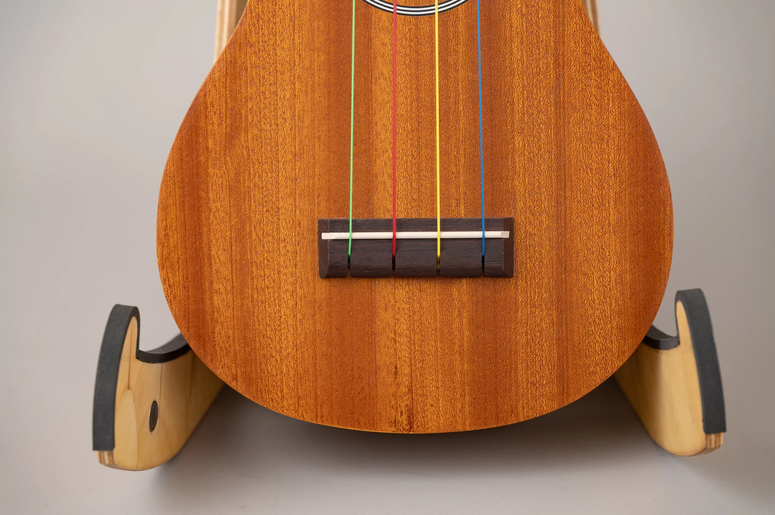 SK-10 with color strings-2212.jpg