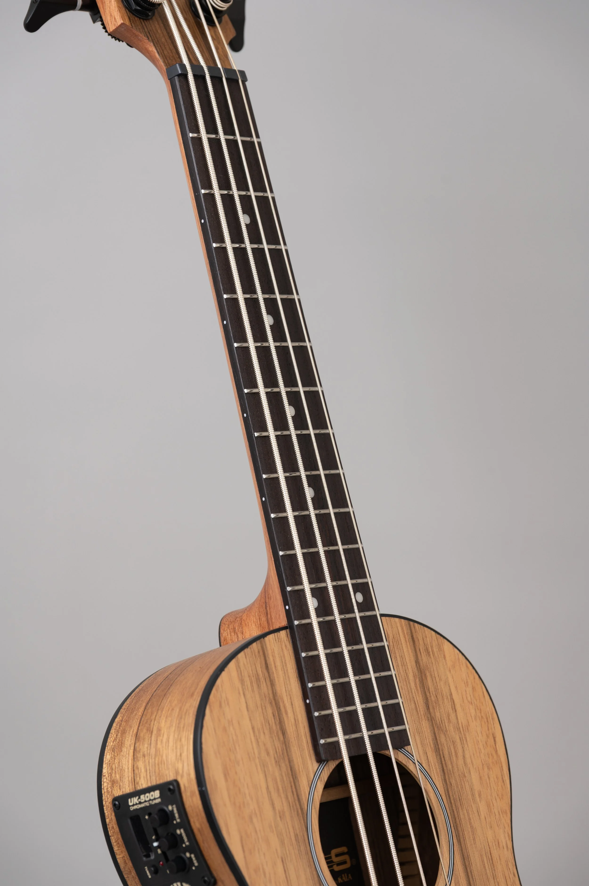 Kala U-Bass Pacific Walnut-2392.jpg