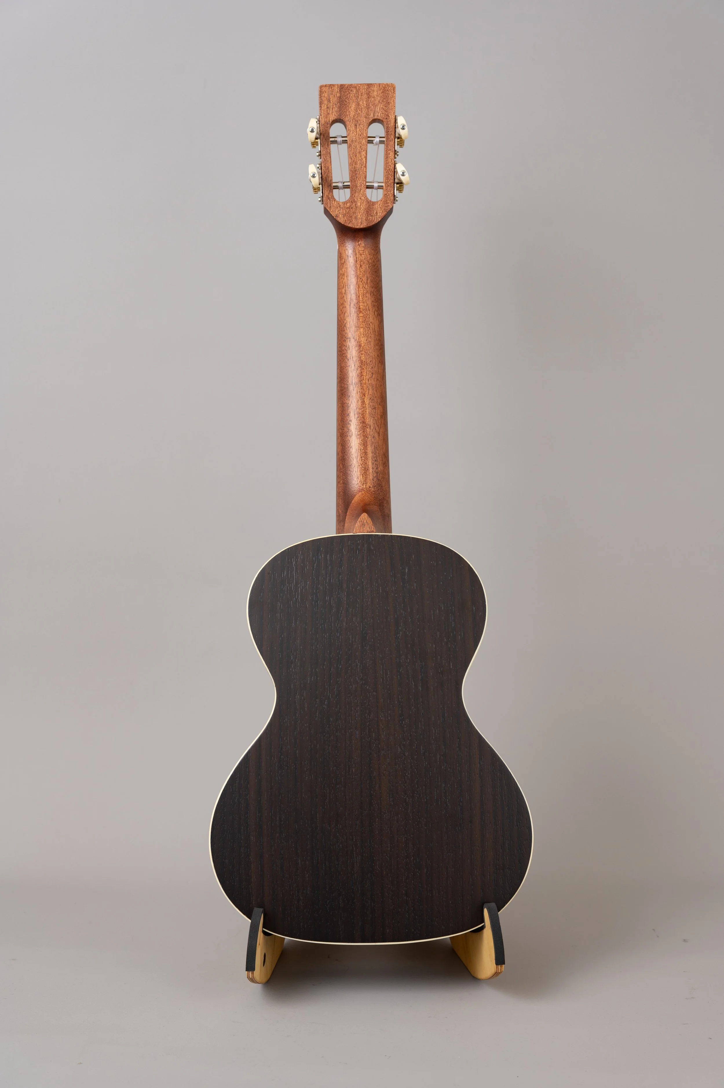 Ohana TK-70R-2518.jpg
