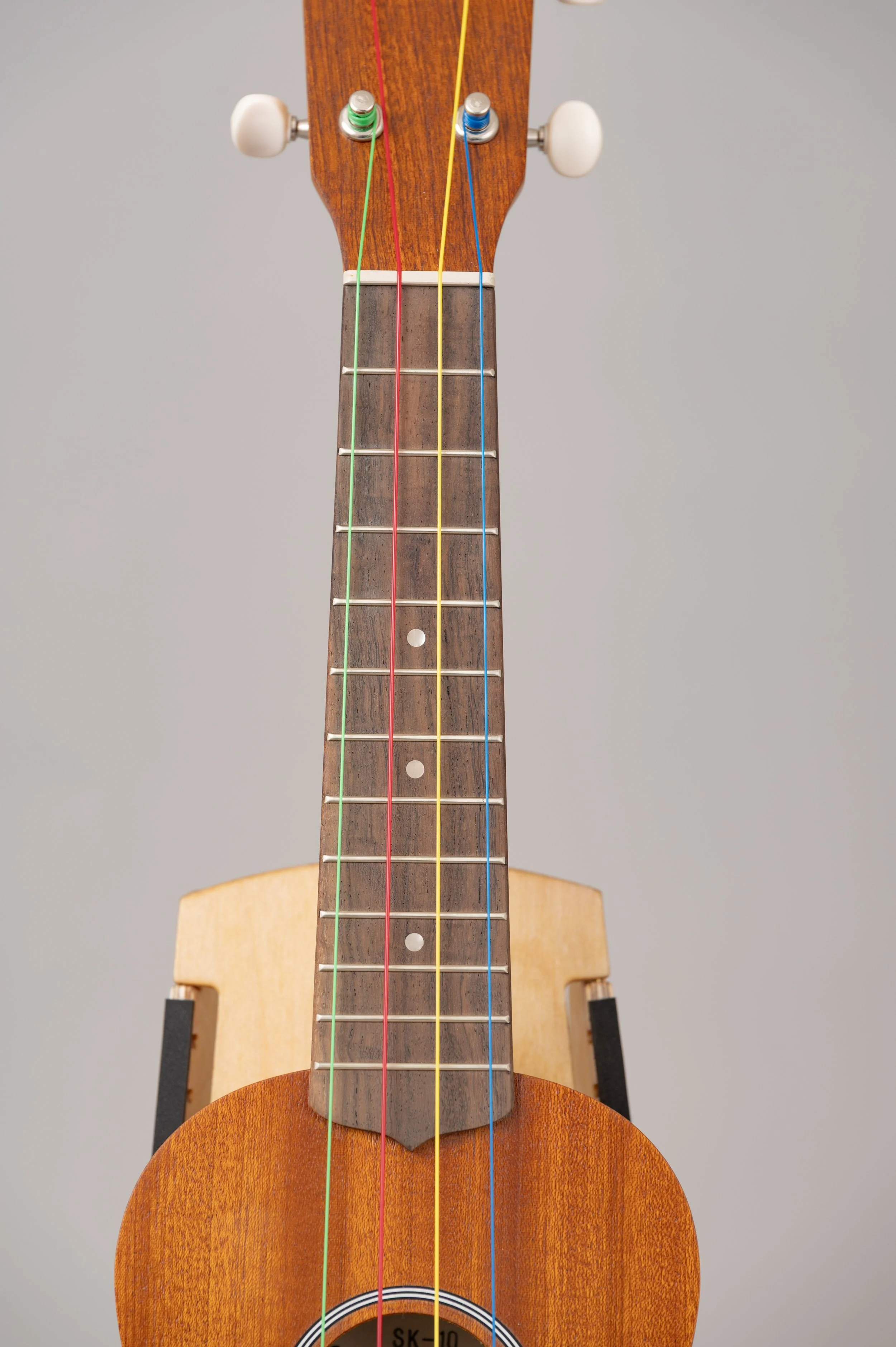 SK-10 with color strings-2209.jpg