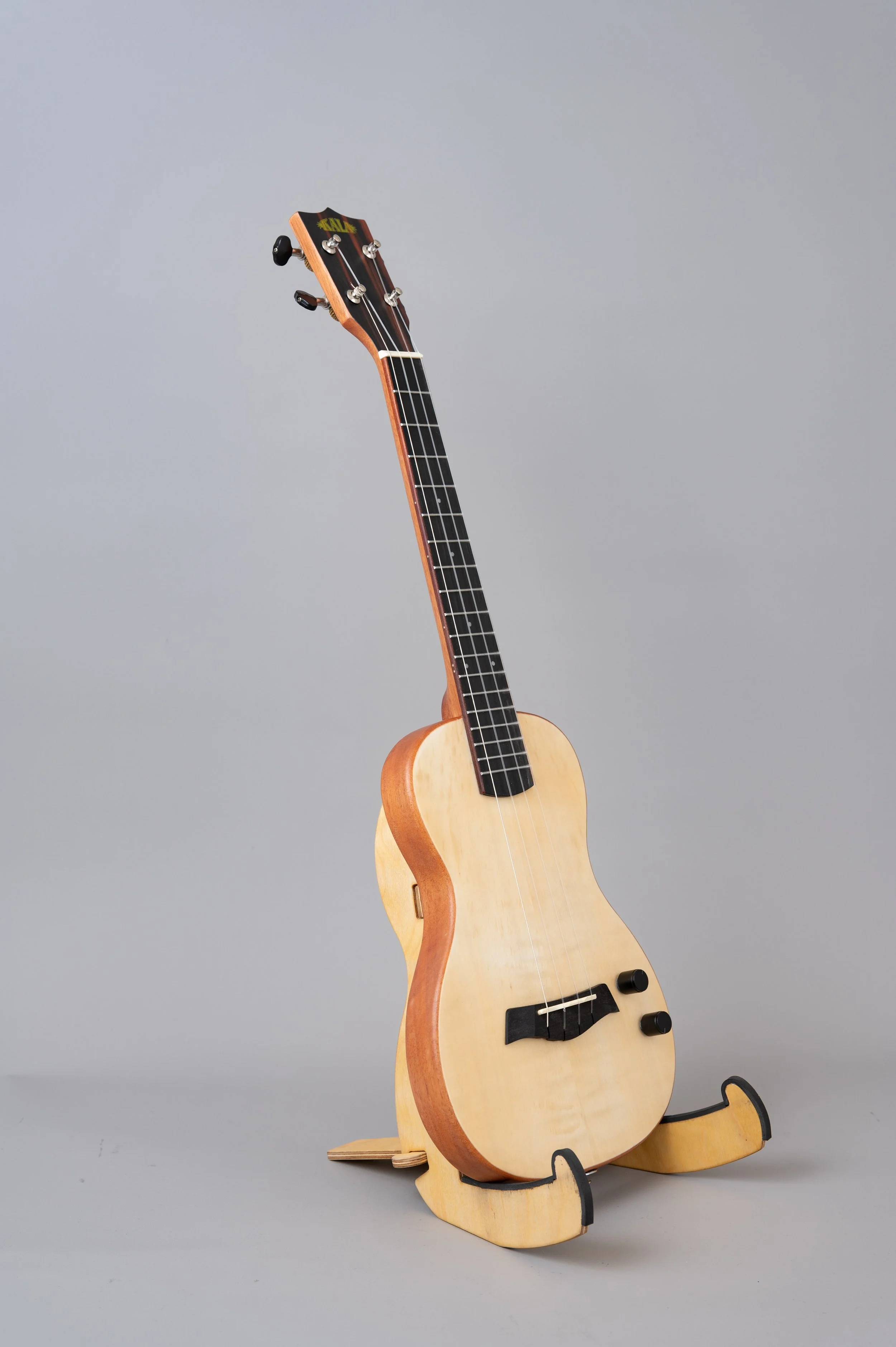 Kala Solid Body Tenor Flamed Maple-2409.jpg