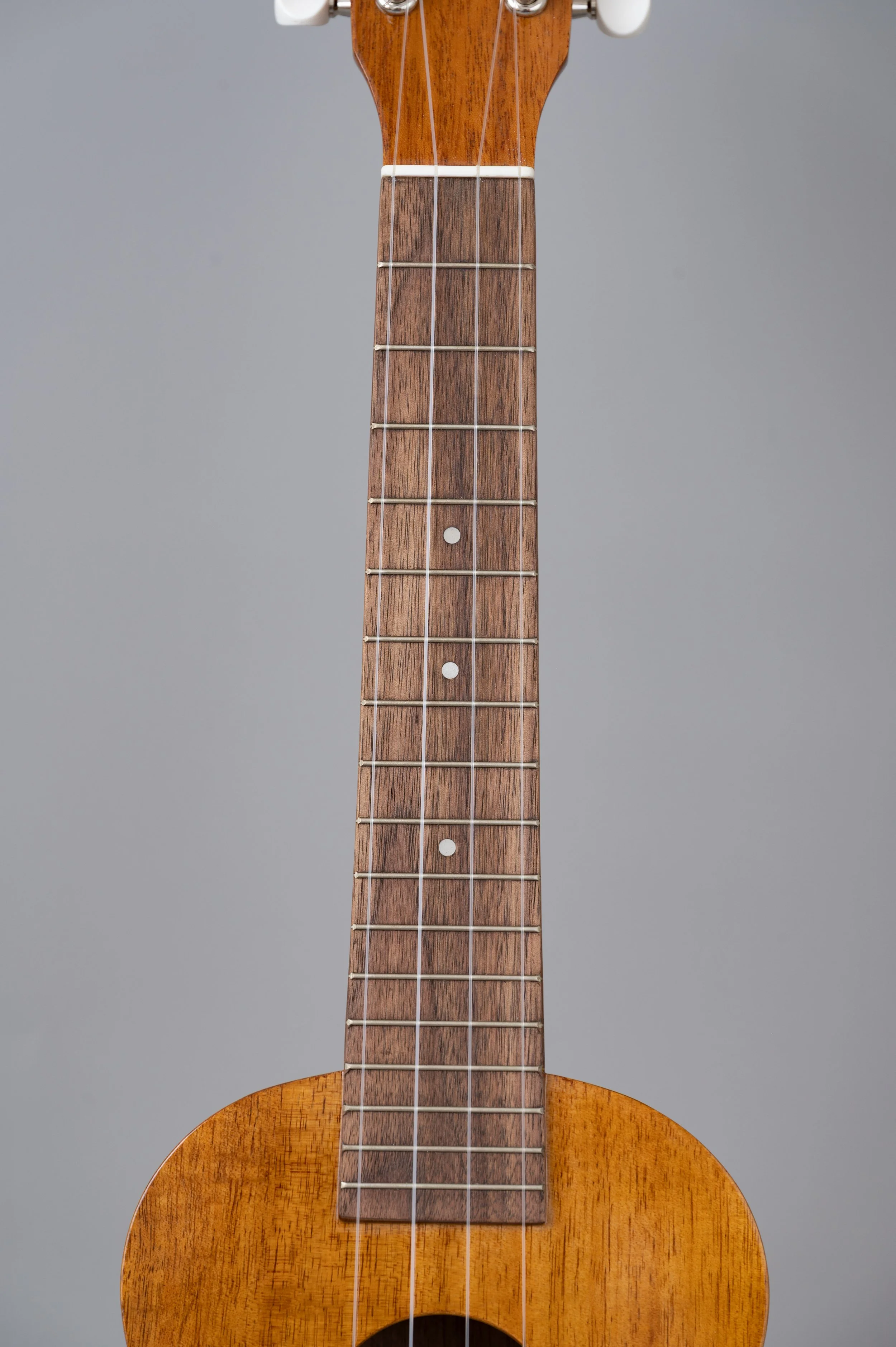 Famous FC-5G-2882.jpg
