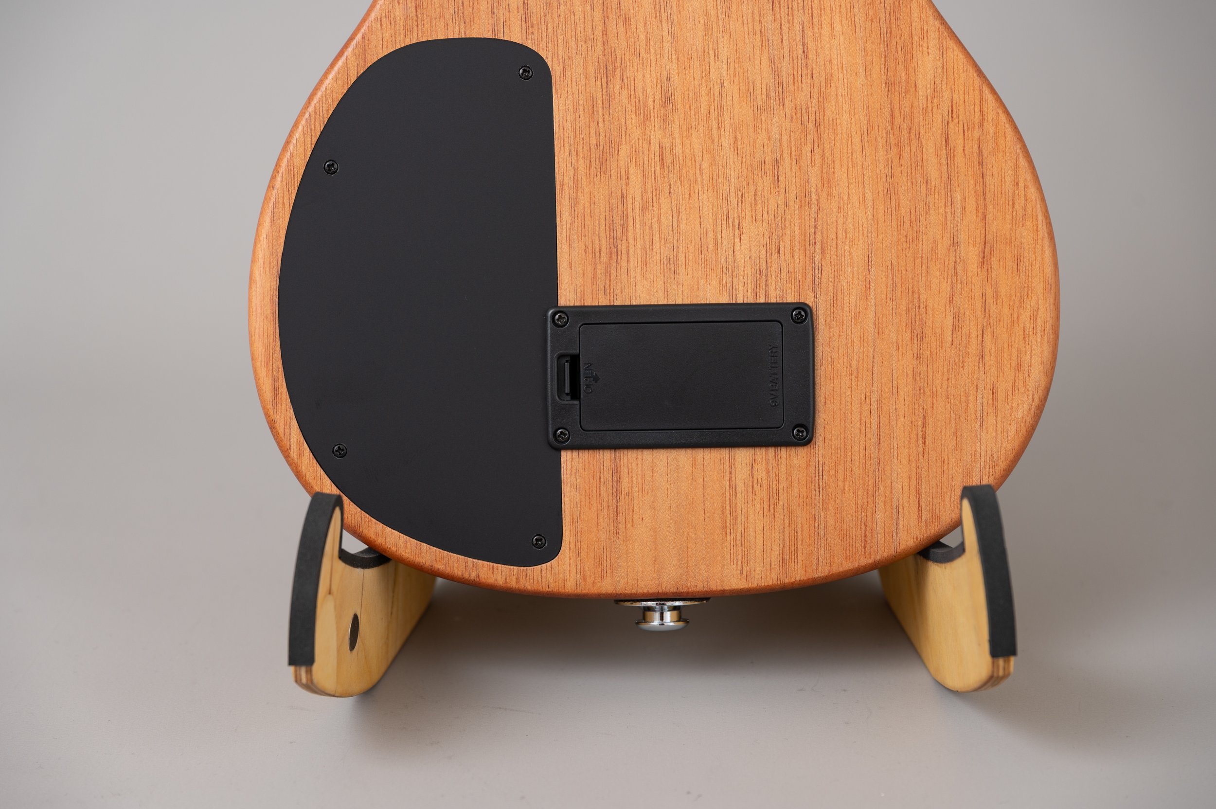 Kala Solid Body Tenor Flamed Maple-2408.jpg