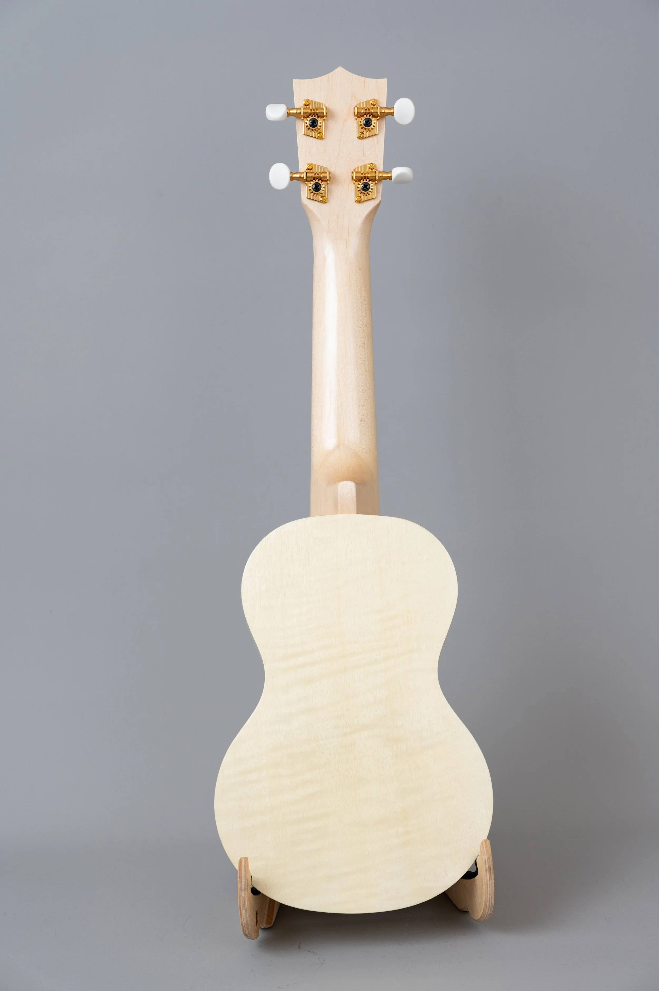 Famous FS-S10N-2729.jpg