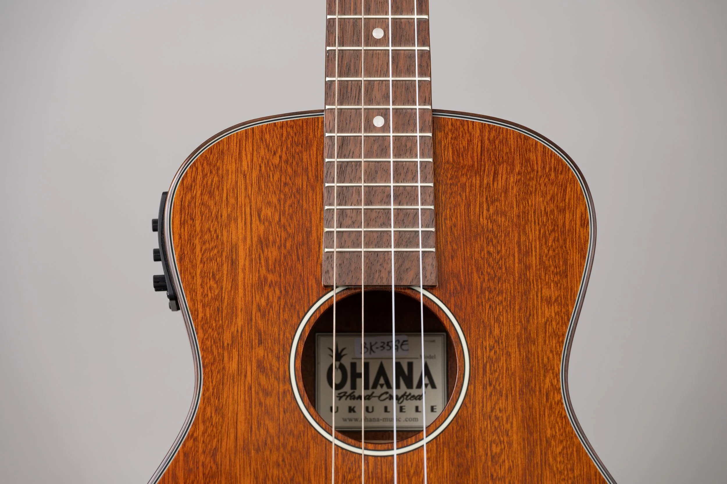 Ohana BK-35GE-2438.jpg