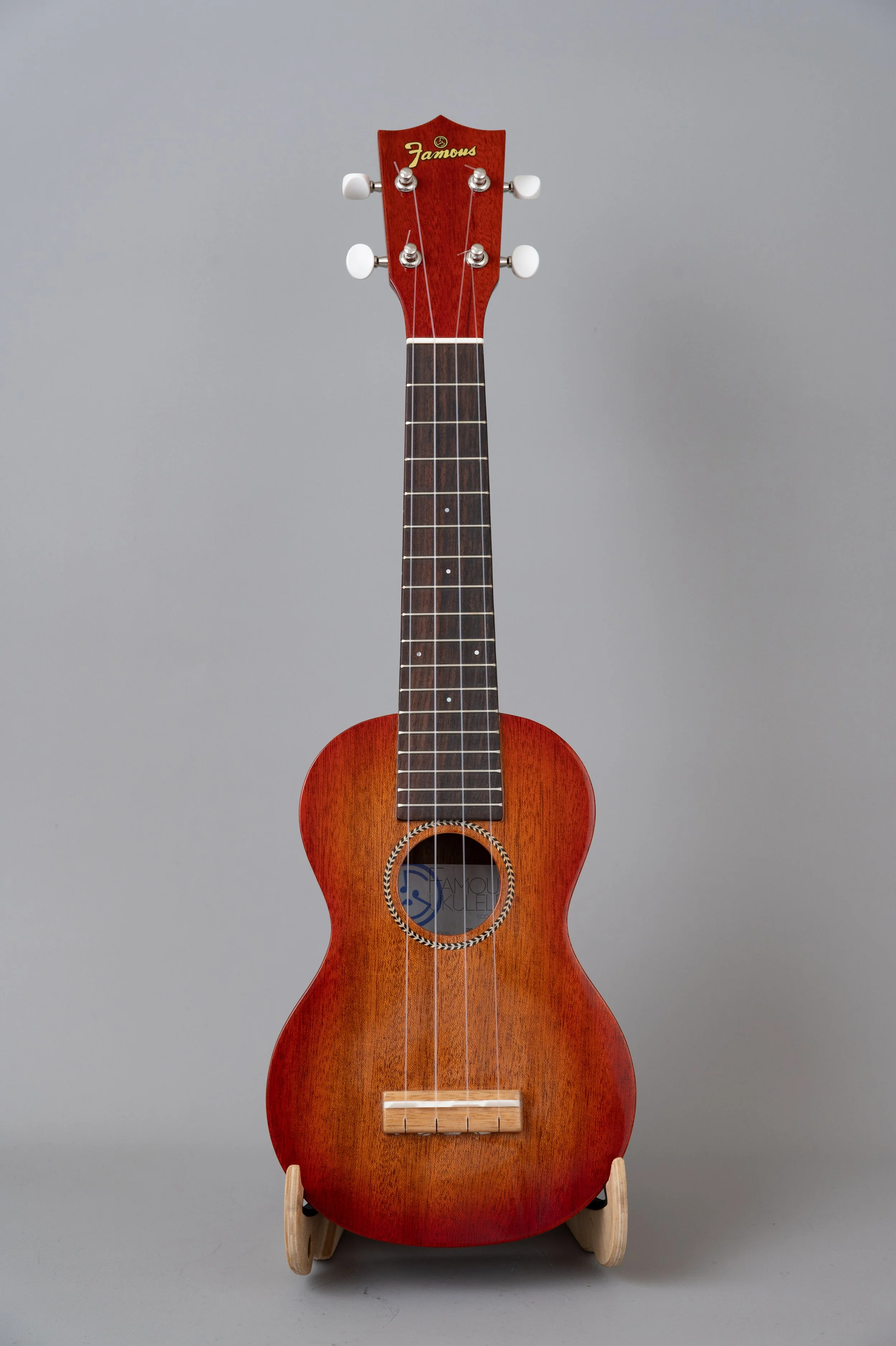 Famous FS-7G-2787.jpg
