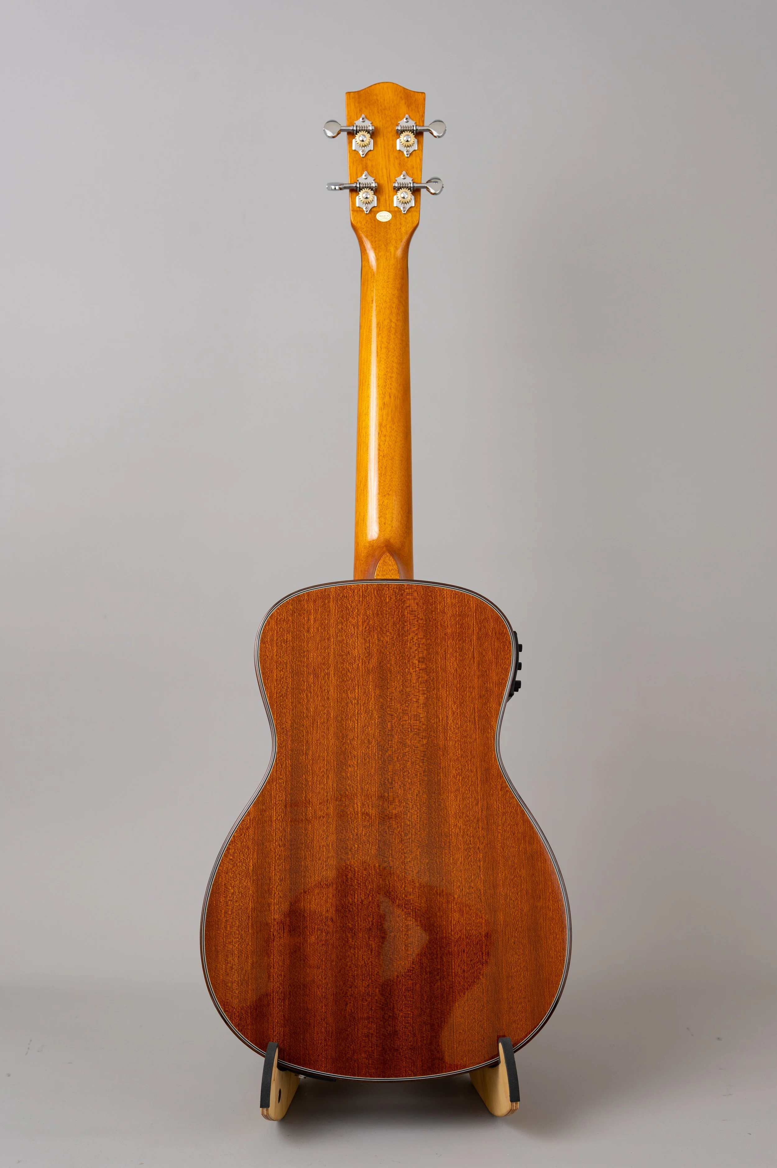 Ohana BK-35GE-2441.jpg