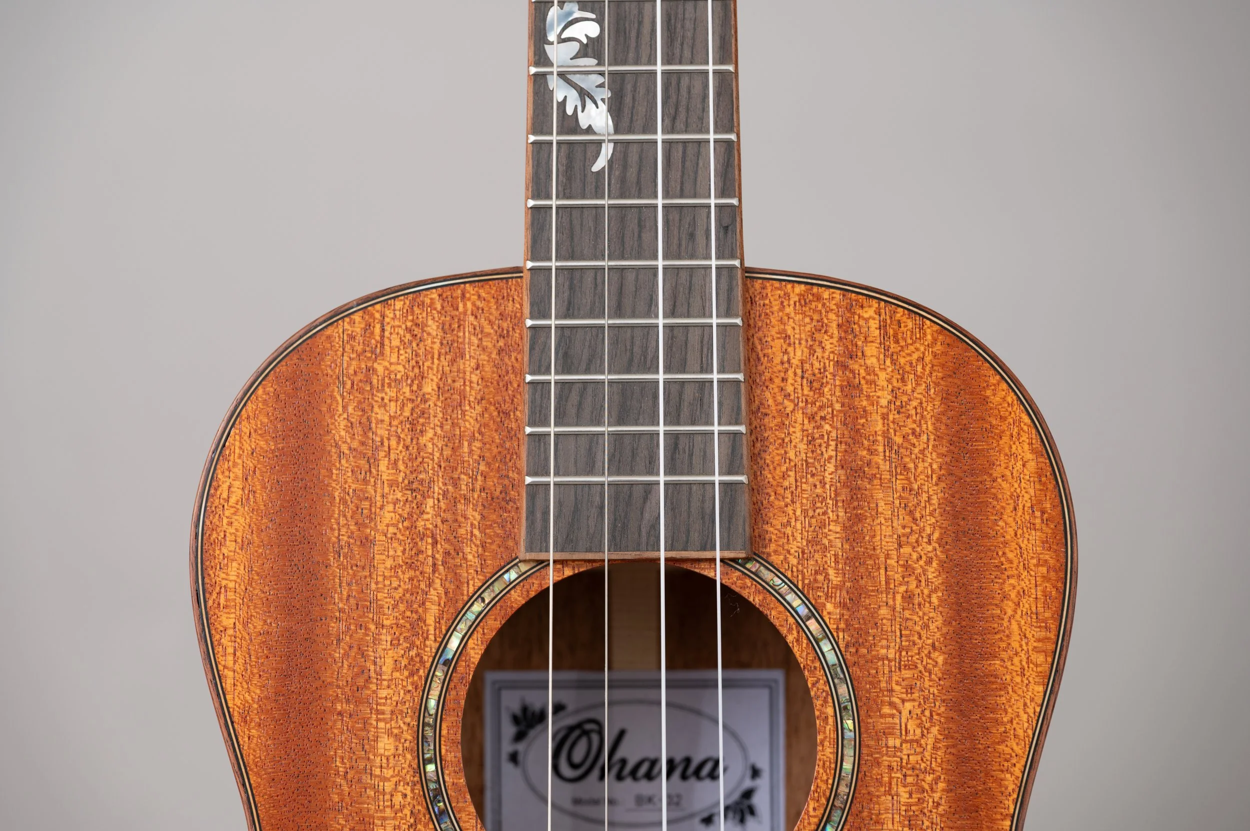 Ohana BK-32-2476.jpg