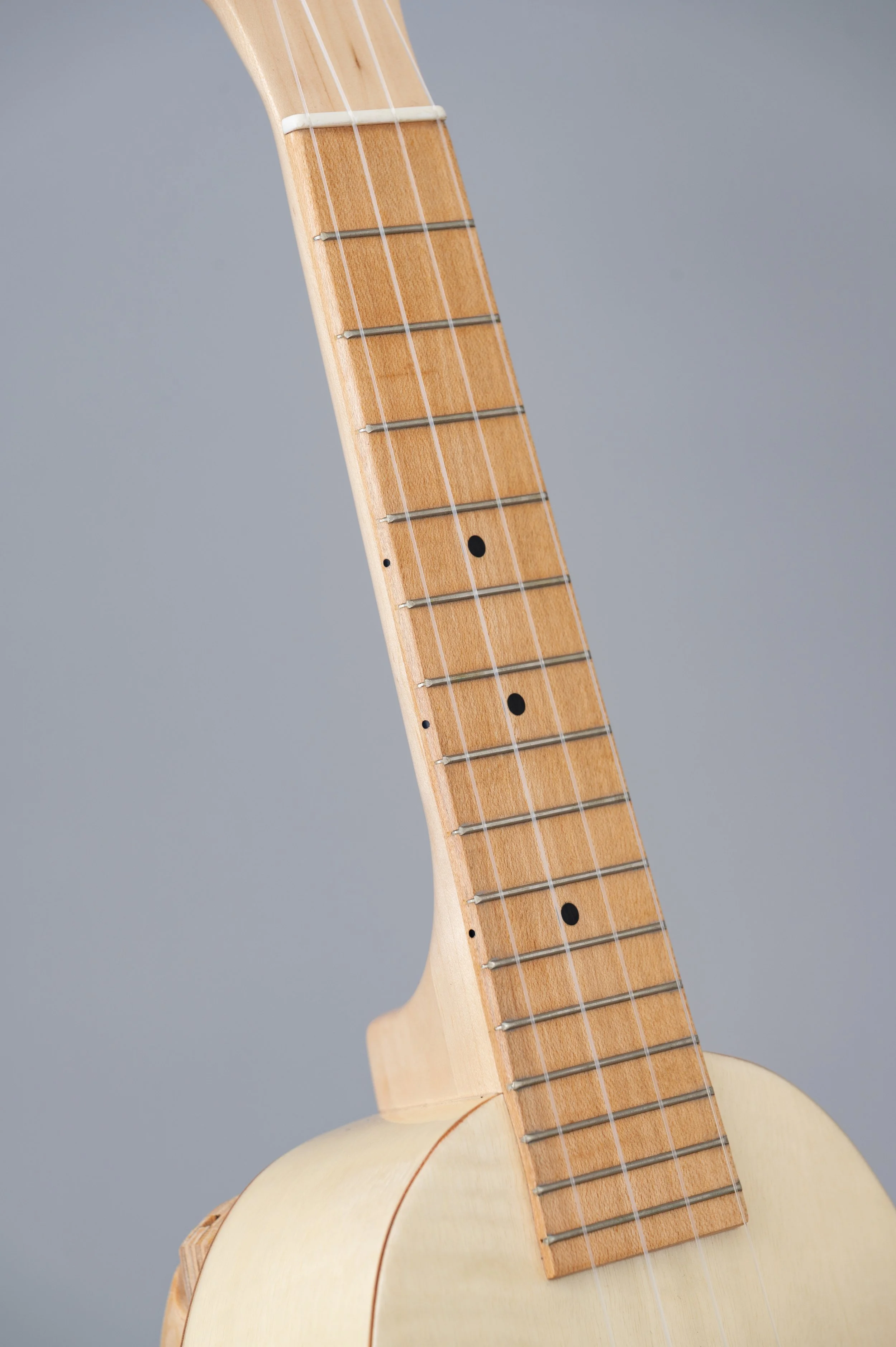 Famous FS-S10PN-2758.jpg