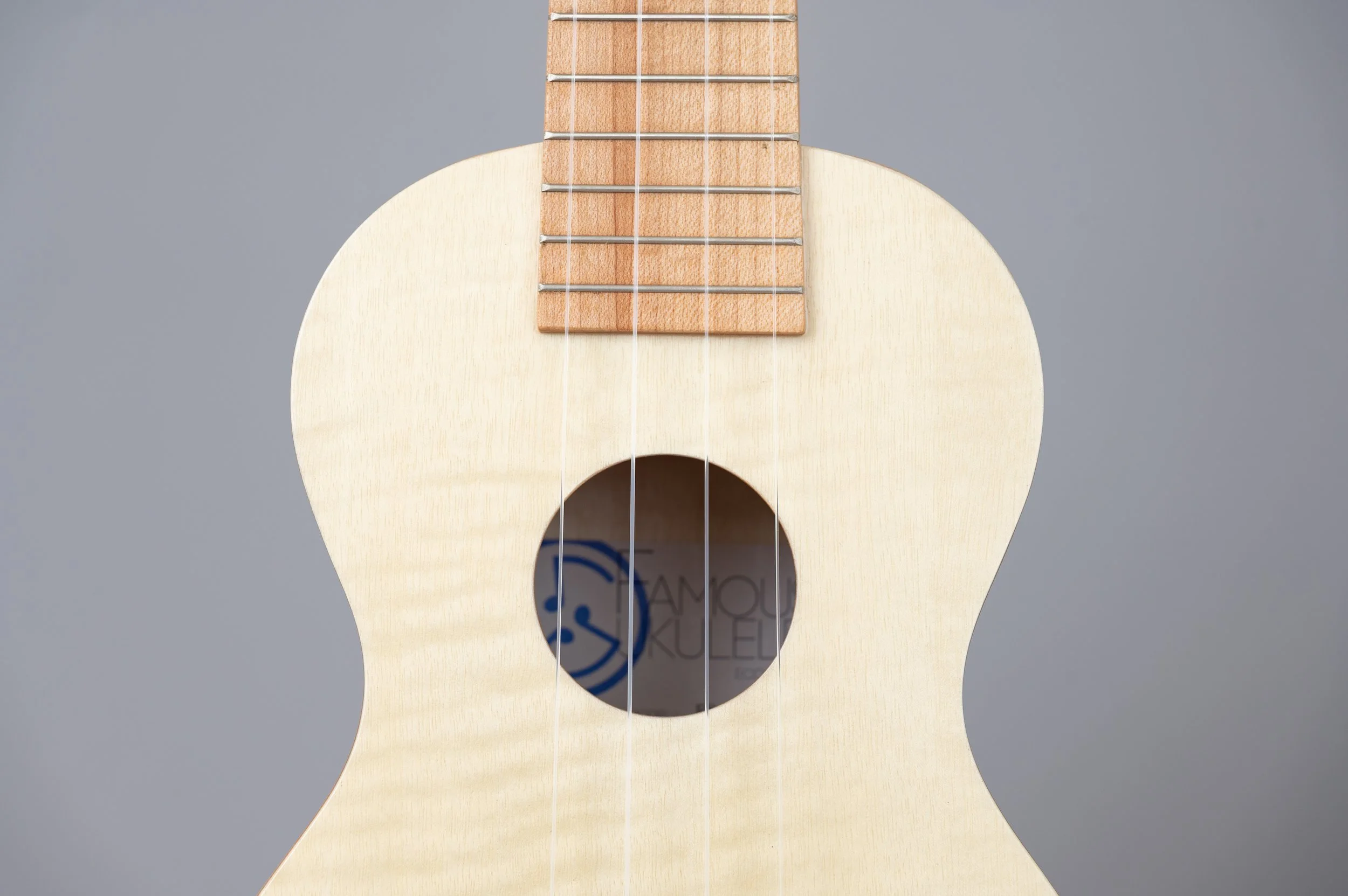 Famous FS-S10N-2727.jpg