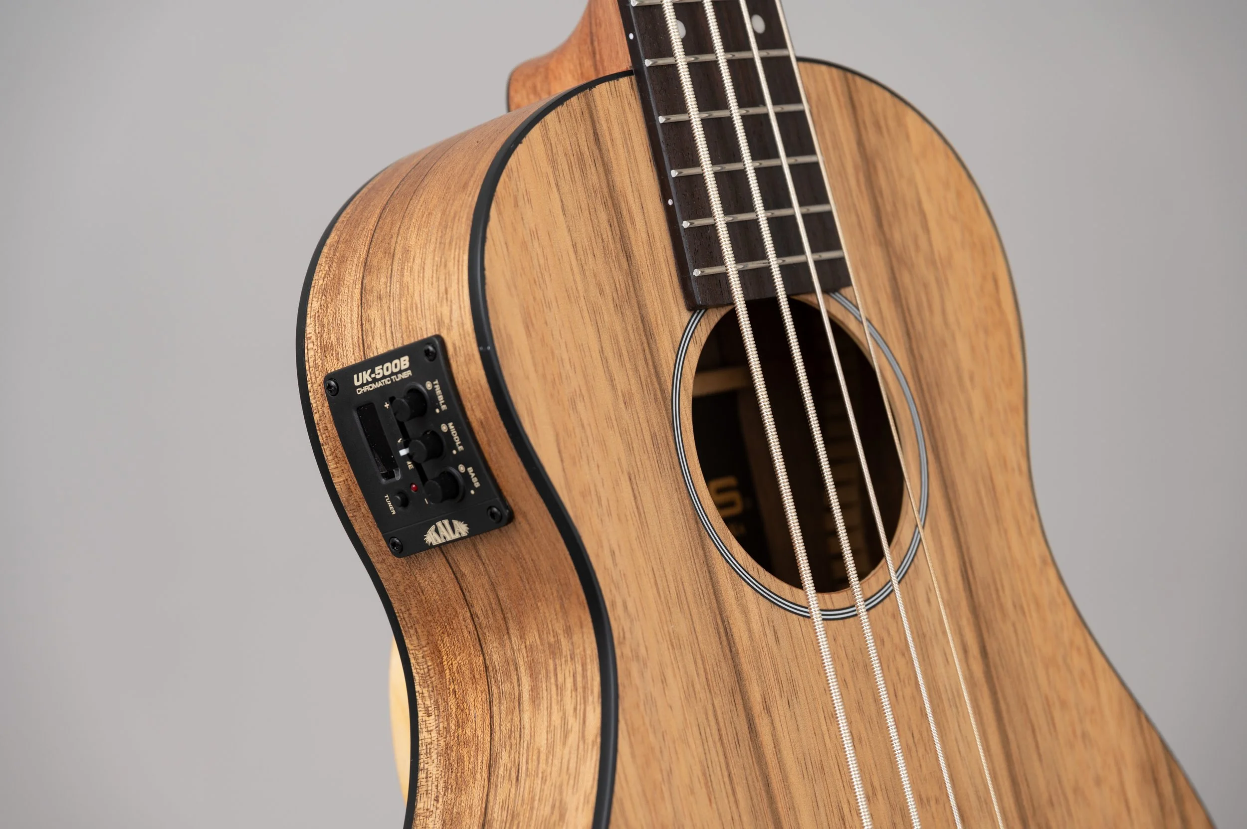 Kala U-Bass Pacific Walnut-2394.jpg