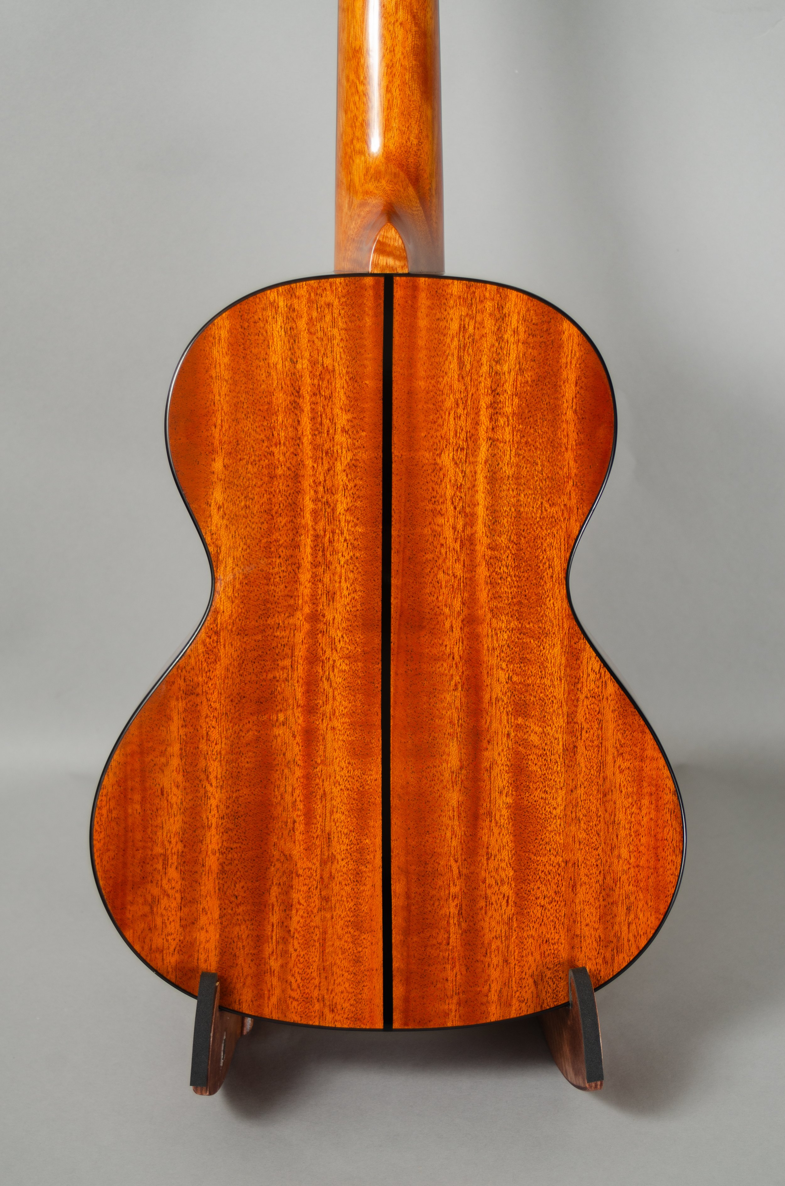 Kala KA-STG-19.jpg
