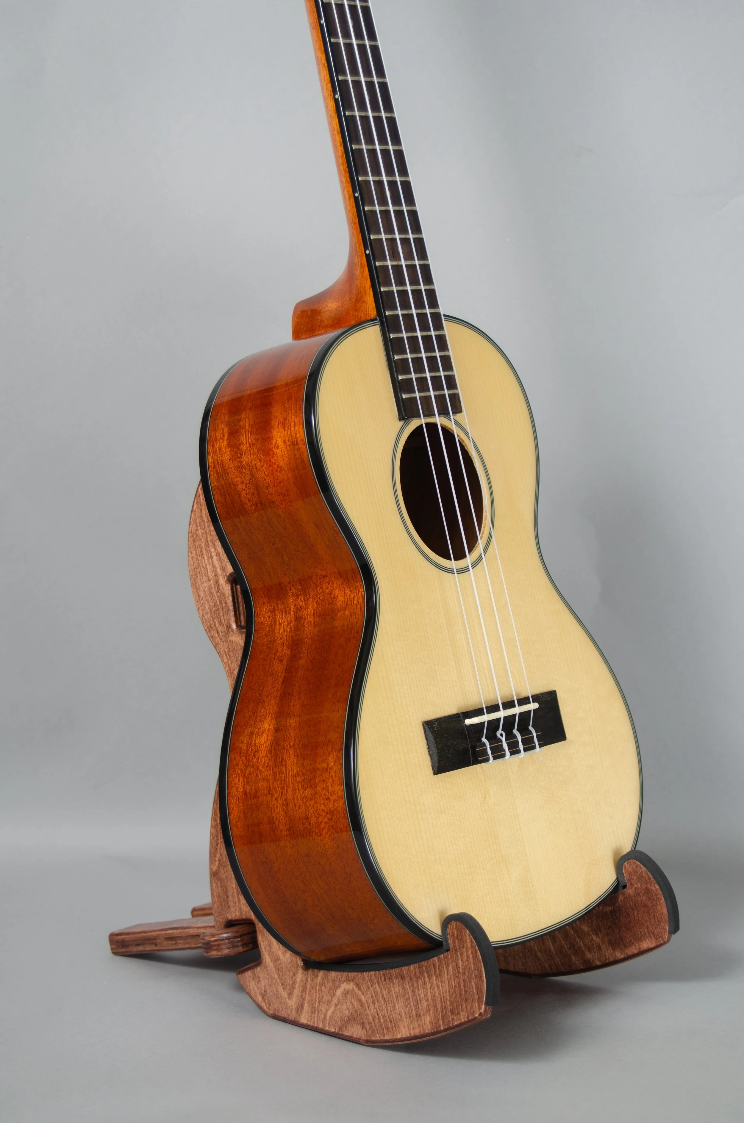Kala KA-STG-35.jpg