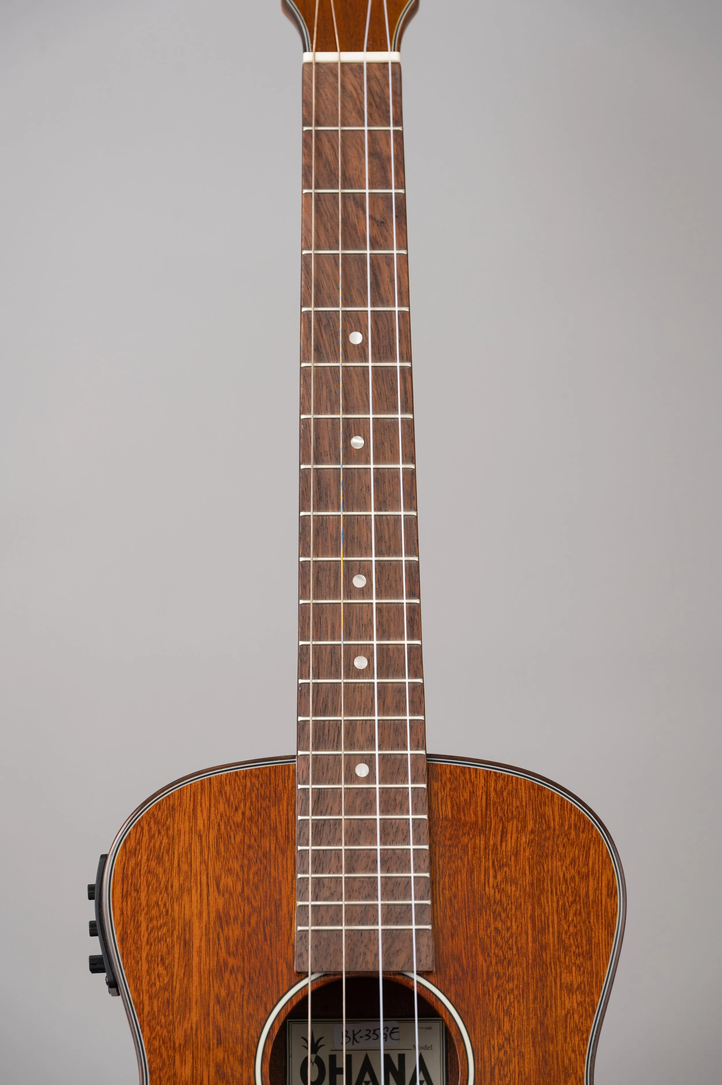 Ohana BK-35GE-2437.jpg