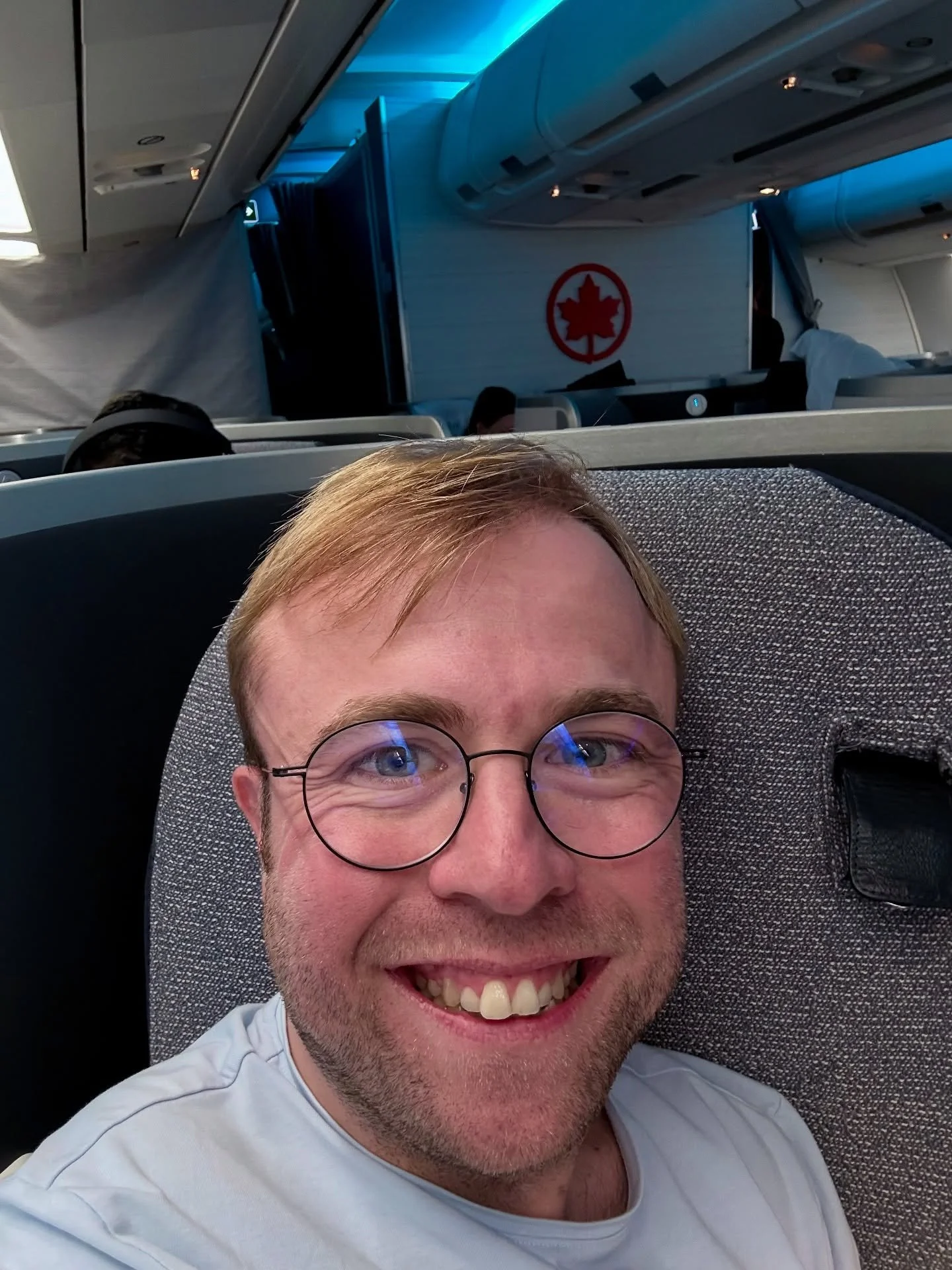 Thank you Montreal, thank you Canada 🇨🇦 
My heart is full of joy and love 🥰
I met so many wonderful people, experienced such a great city, enjoyed so much delicious food, and I had the best travel partner, whom I’m incredibly in love with.