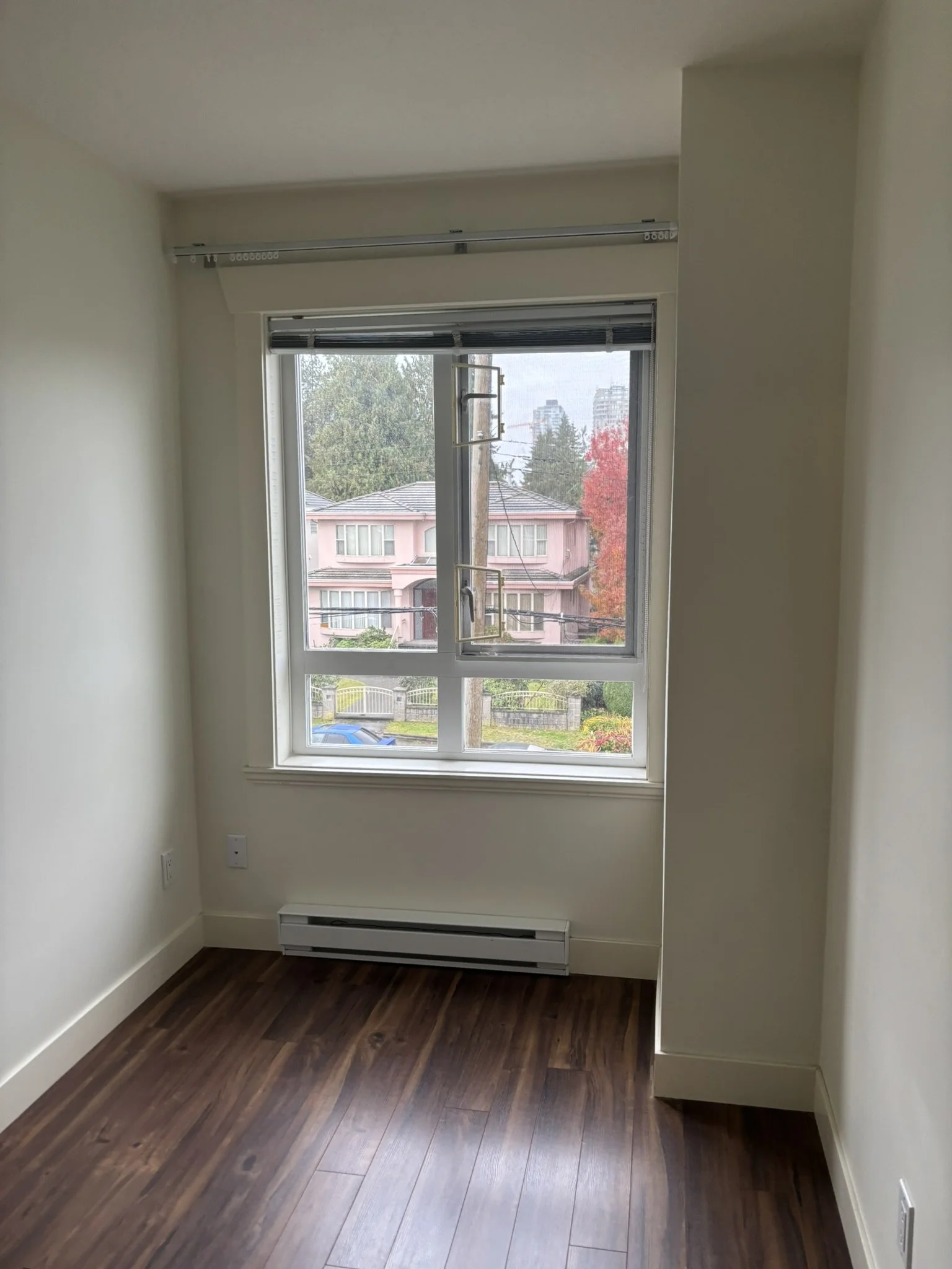 Kid's Bedroom Before