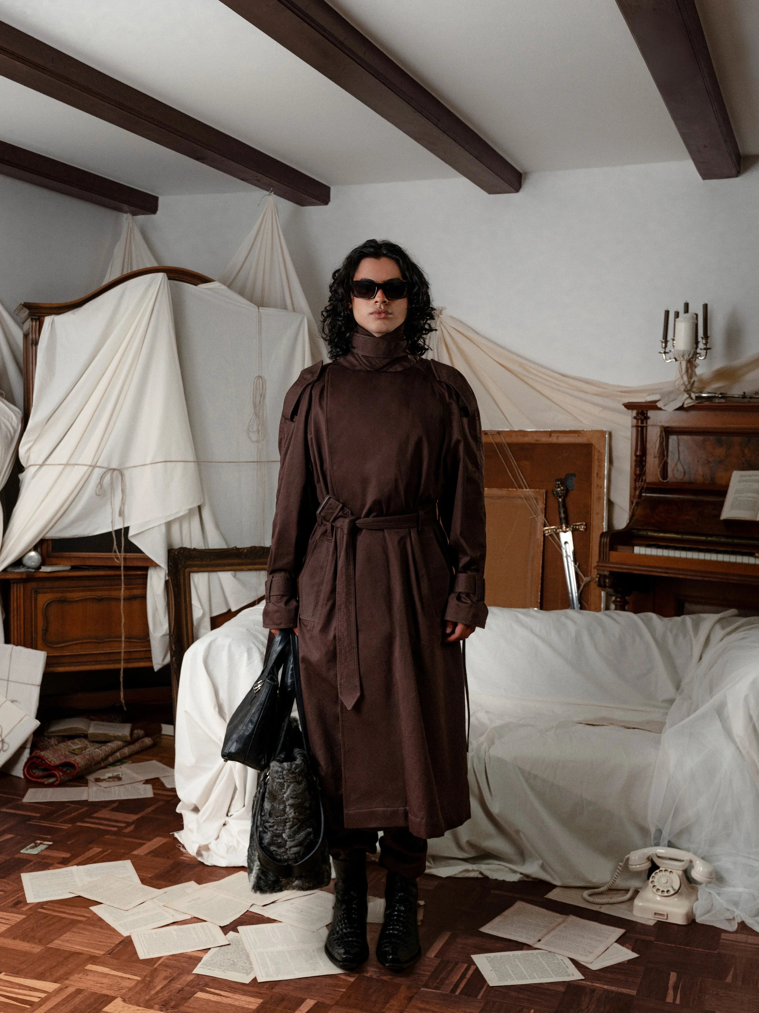 Lookbook-Trench-Traveller-retouch-01.jpg