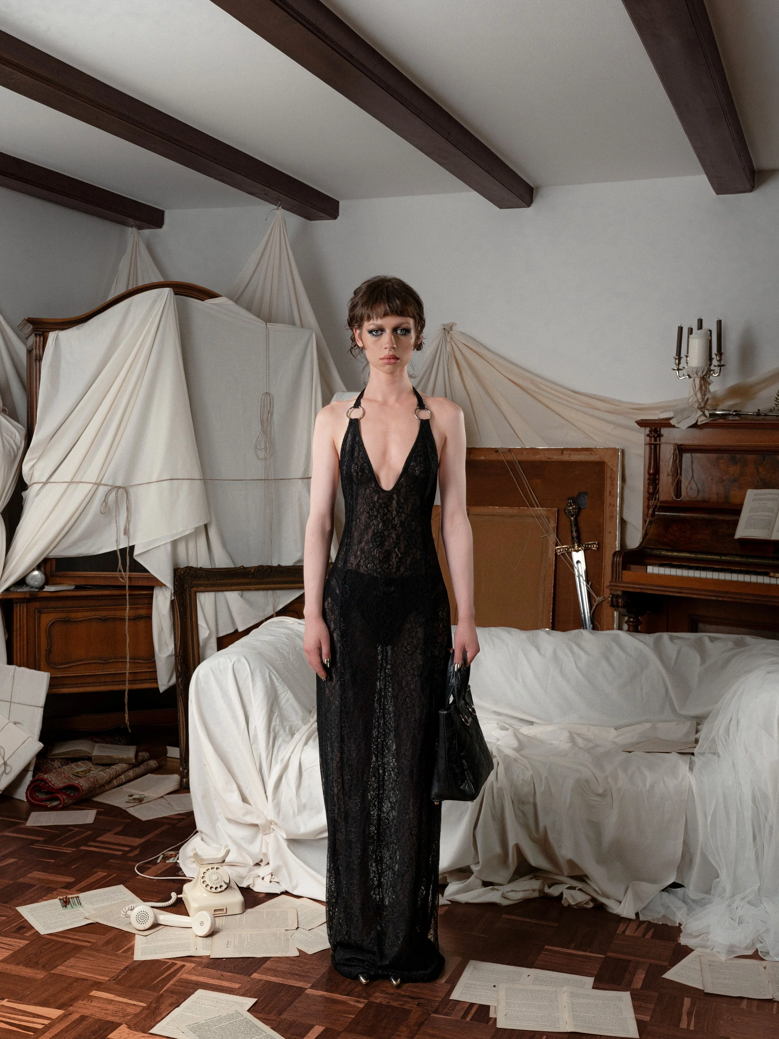 Lookbook-Evening-Dress-retouch-01.jpg
