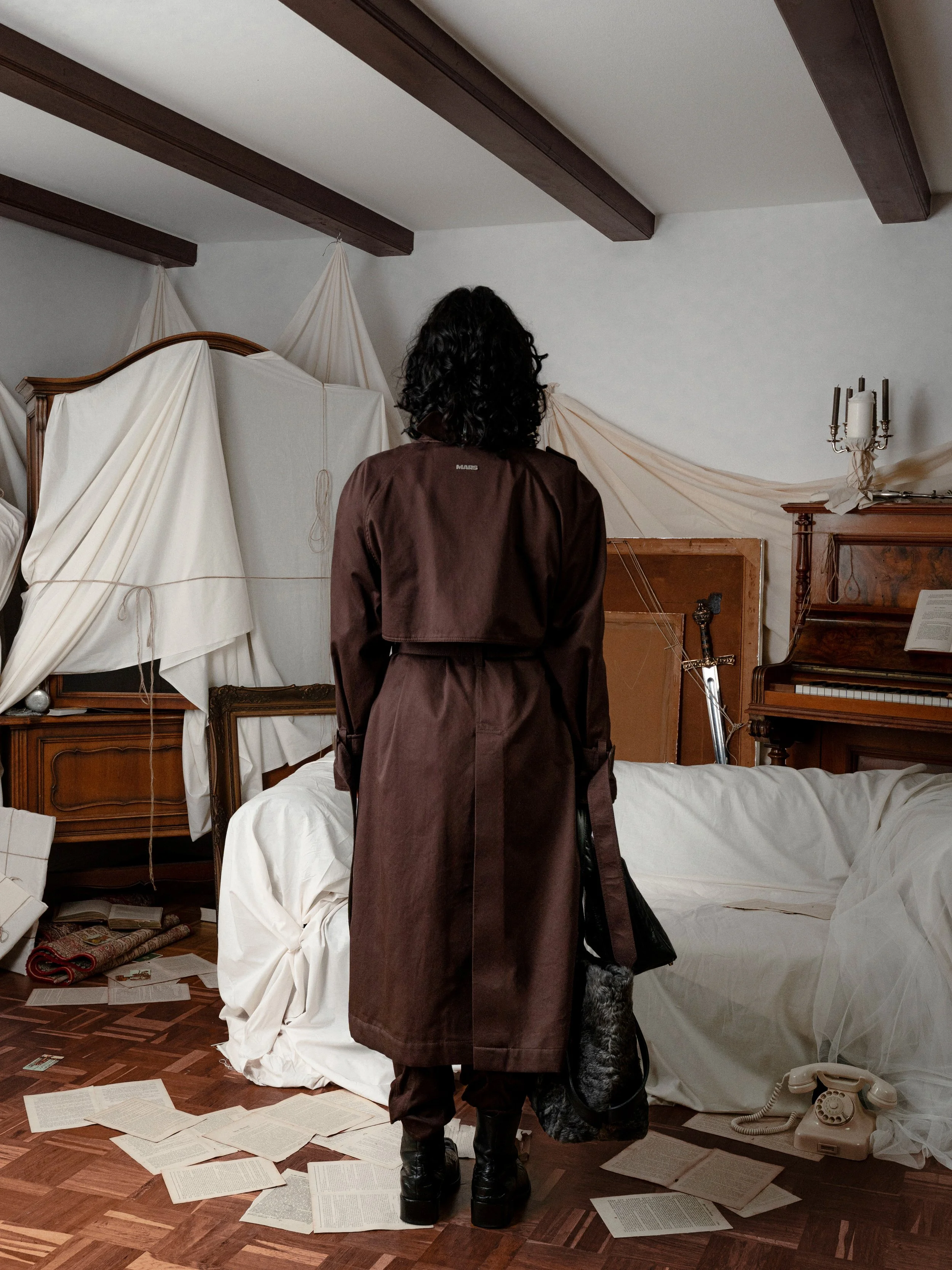 Lookbook-Trench-Traveller-retouch-05.jpg
