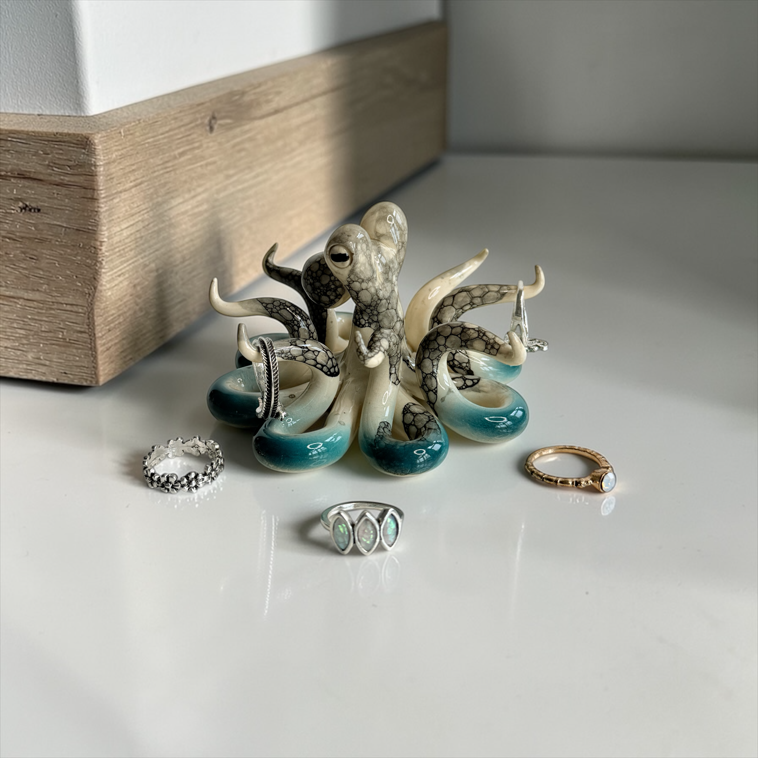 Teal Blue Octopus Ring Holder