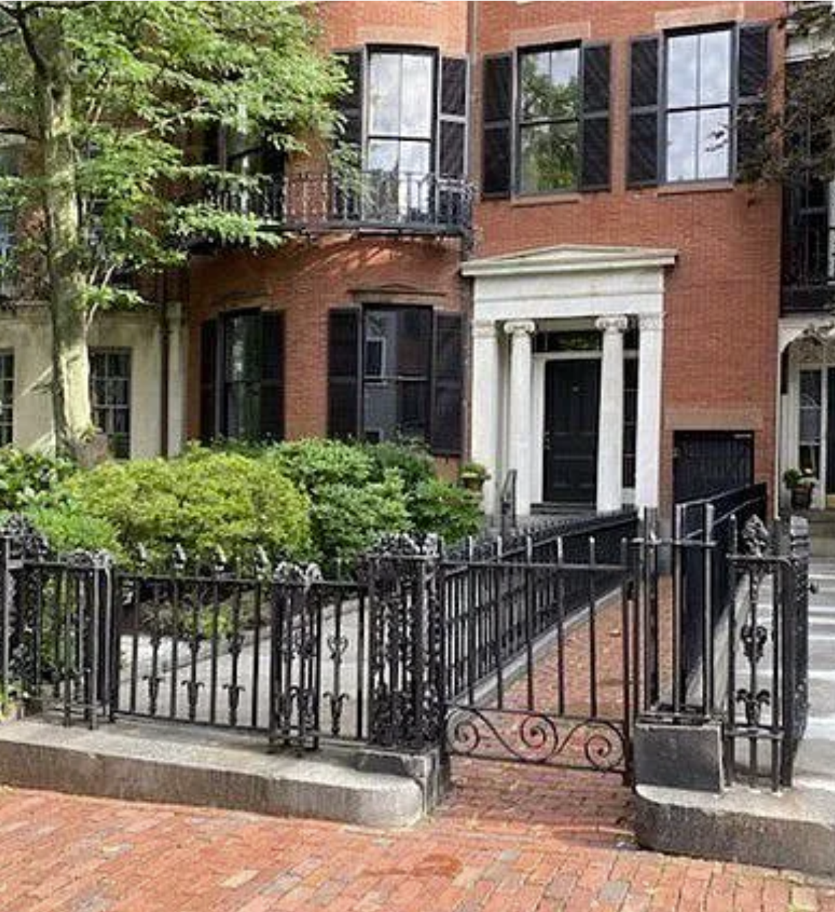 Beacon Hill Brownstone Exterior.png