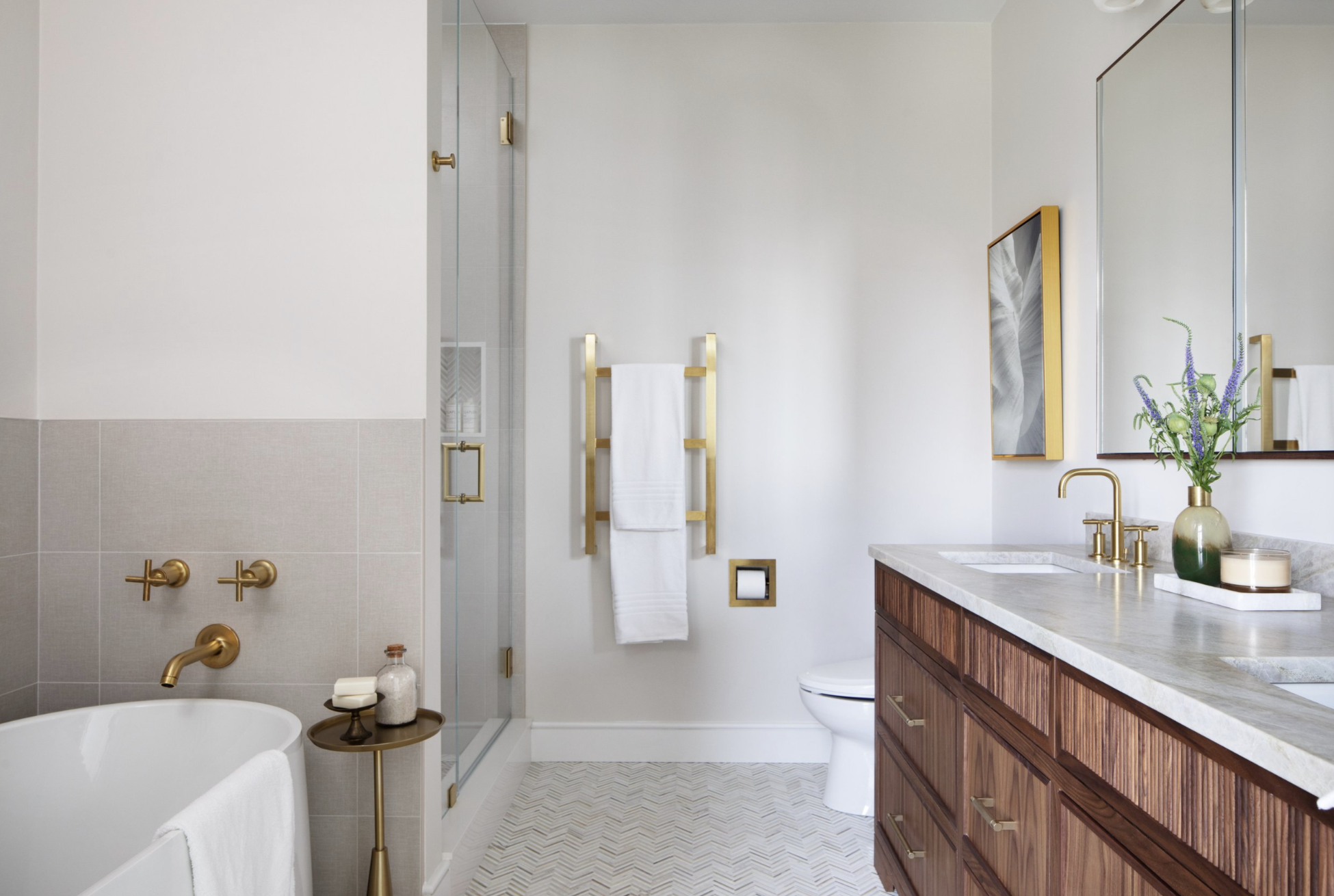 Master Bathroom.png