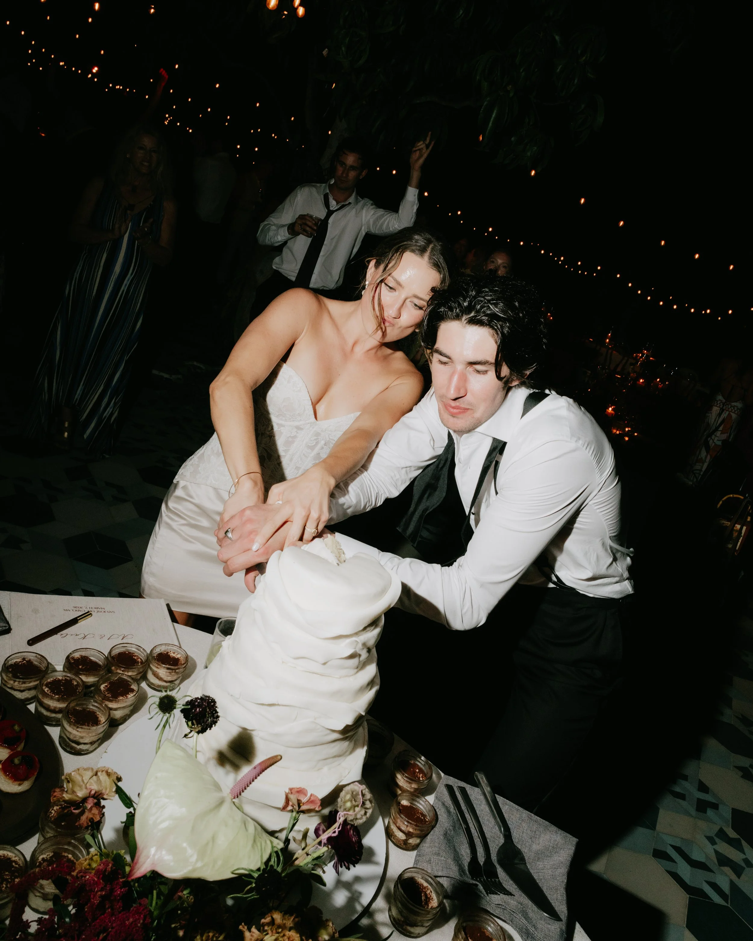 AJ&K_Wedding1880.jpg