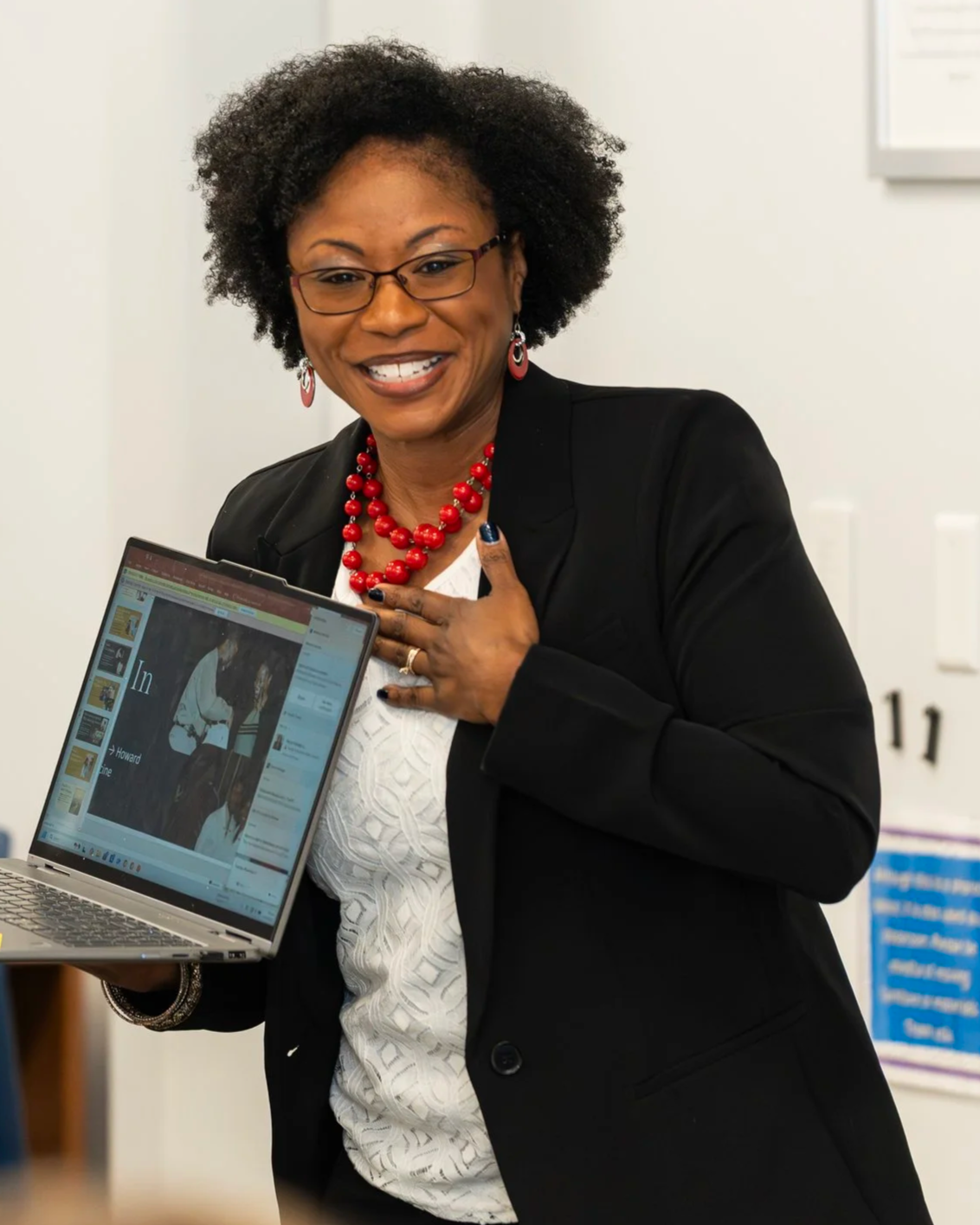 The Screen Time Huddle live parenting webinar with Dr. Lisa Petit