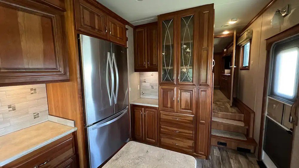 fridge-Photoroom.jpg
