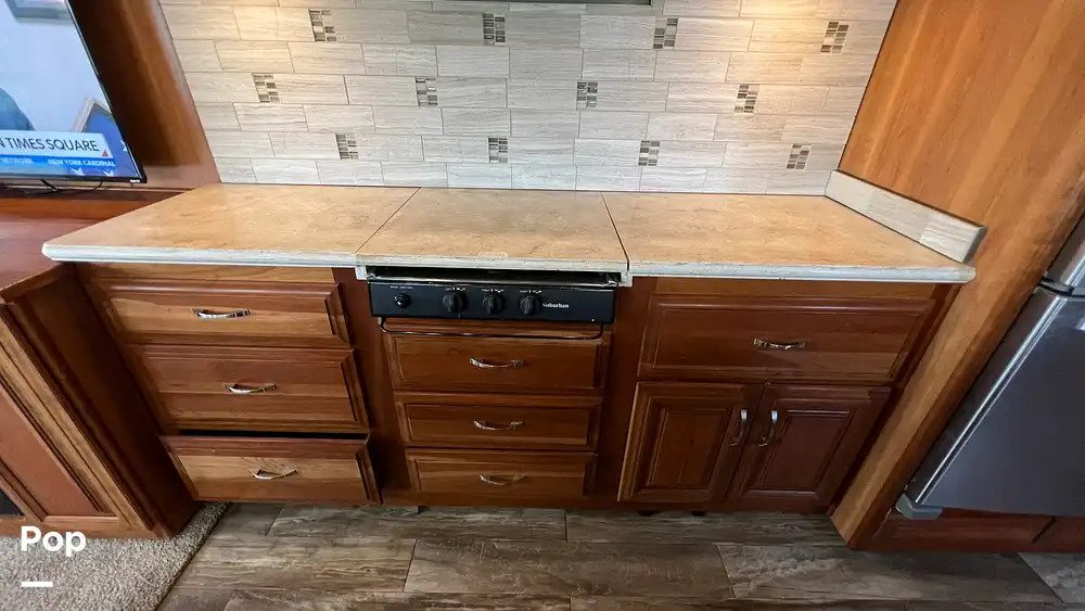 kitchen counterspace.jpg