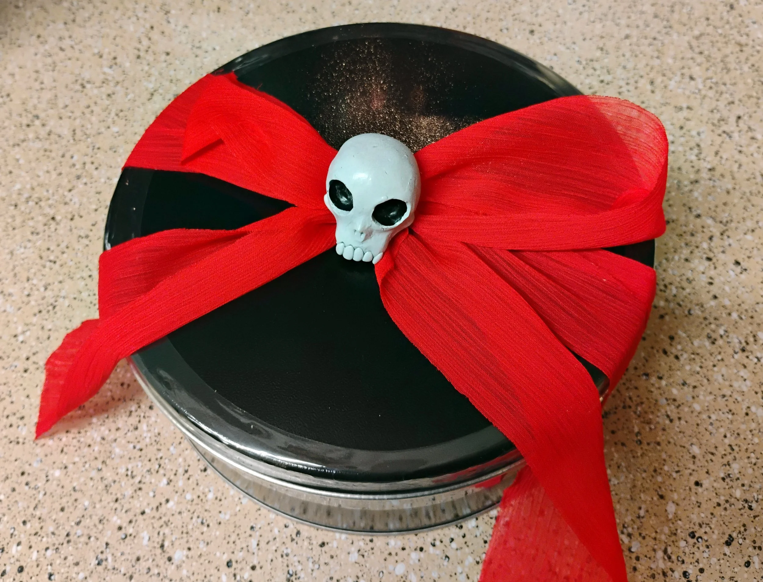 Blackberry Linzer Skulls