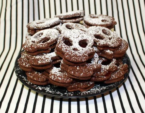 Chocolate Strawberry filled Linzer Skulls