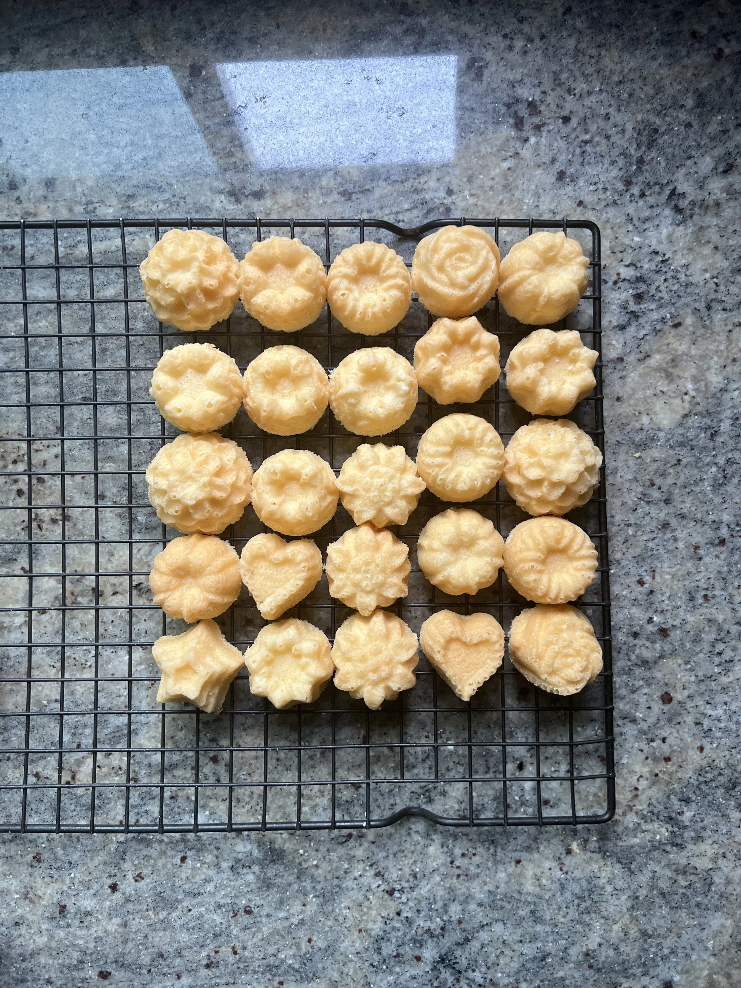 Pound cake bites_Bites on cooling rack.jpg