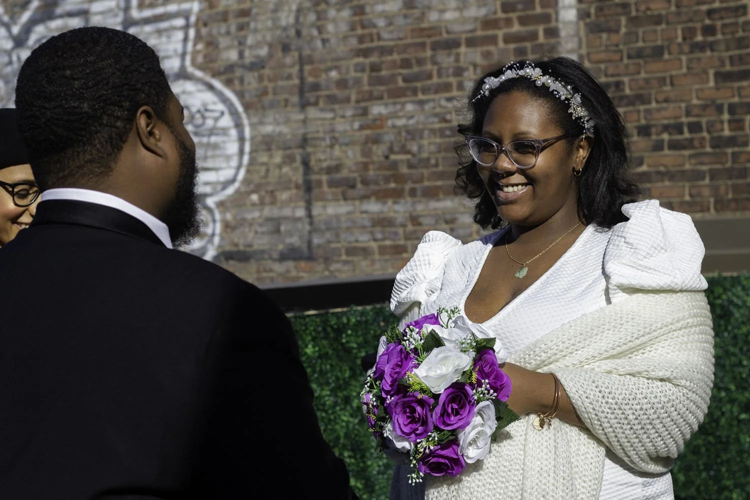 wedding-bouquet-ceremony-moment-documentary-photography.jpg