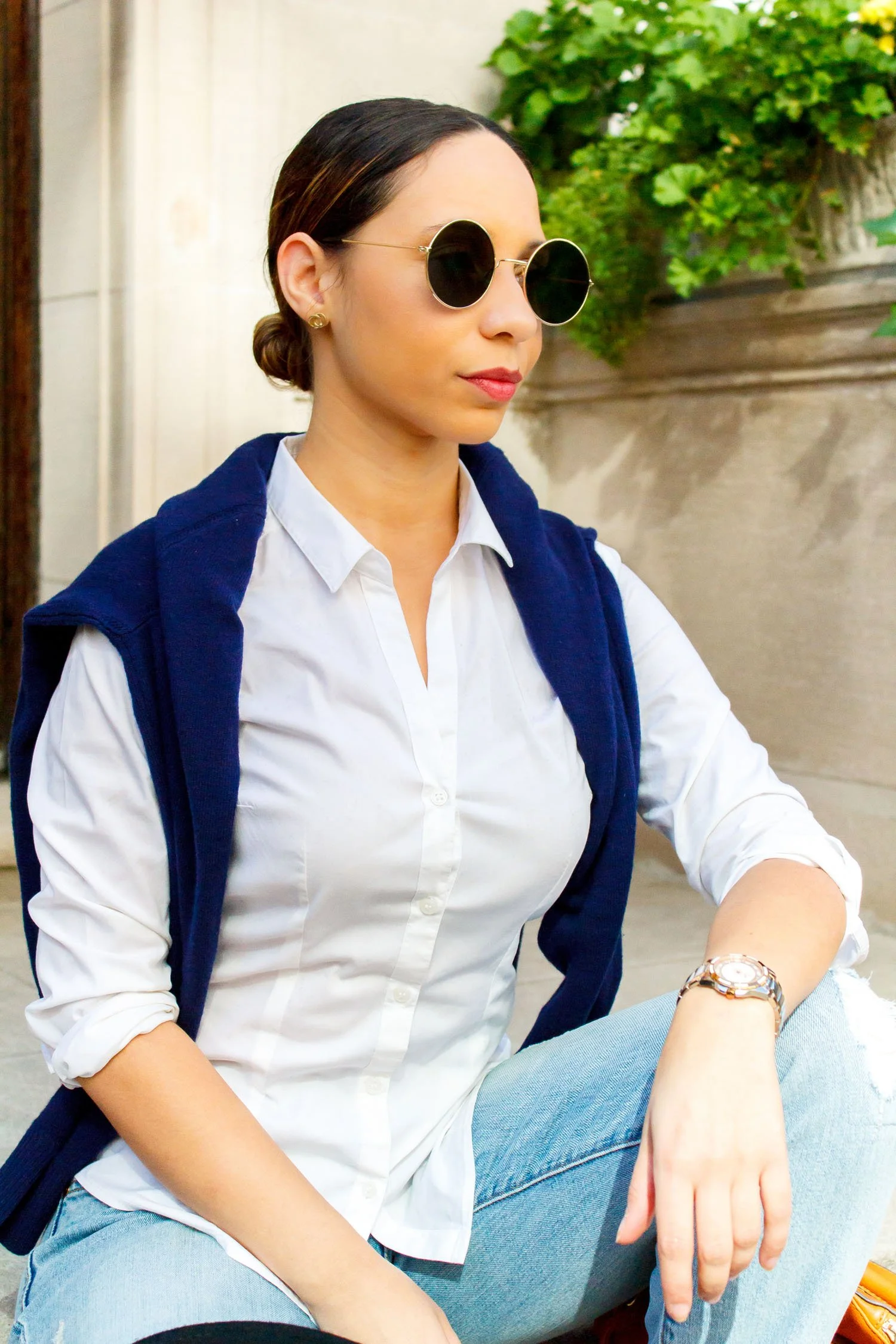 nyc-headshot-style-personal-branding-photo-modern-casual.jpg