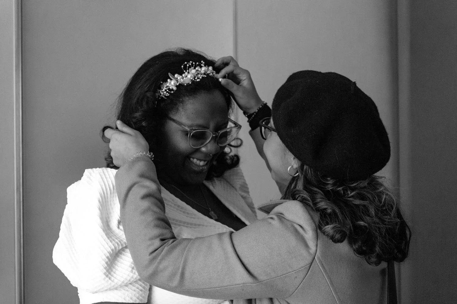 intimate-family-moment-elopement-ceremony-nyc.jpg