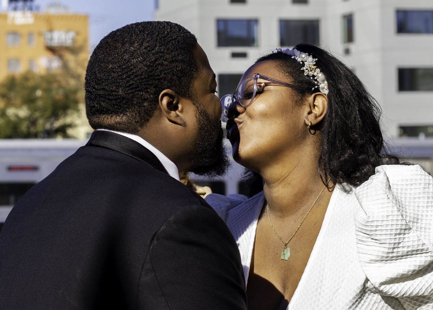 intimate-couple-kiss-wedding-ceremony-nyc.jpg