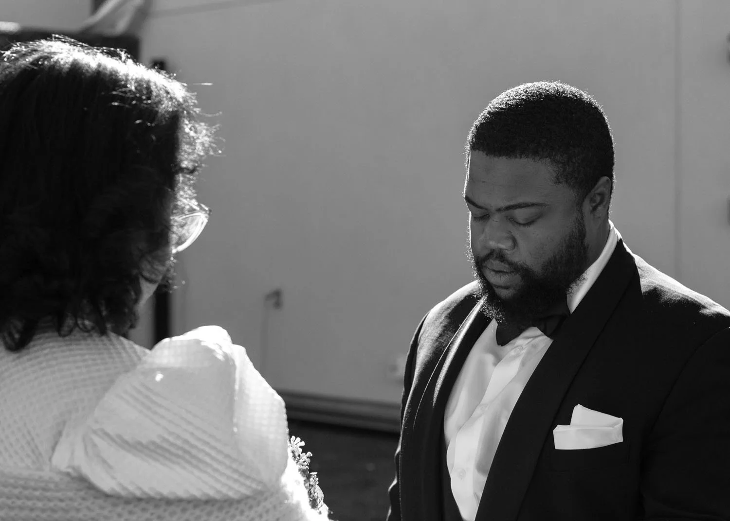 intimate-wedding-ceremony-first-look-nyc.jpg