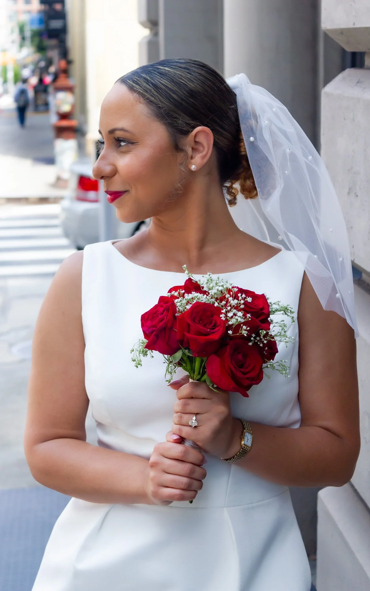 bridal-portrait-closeup-nyc-elopement-red-roses.jpg