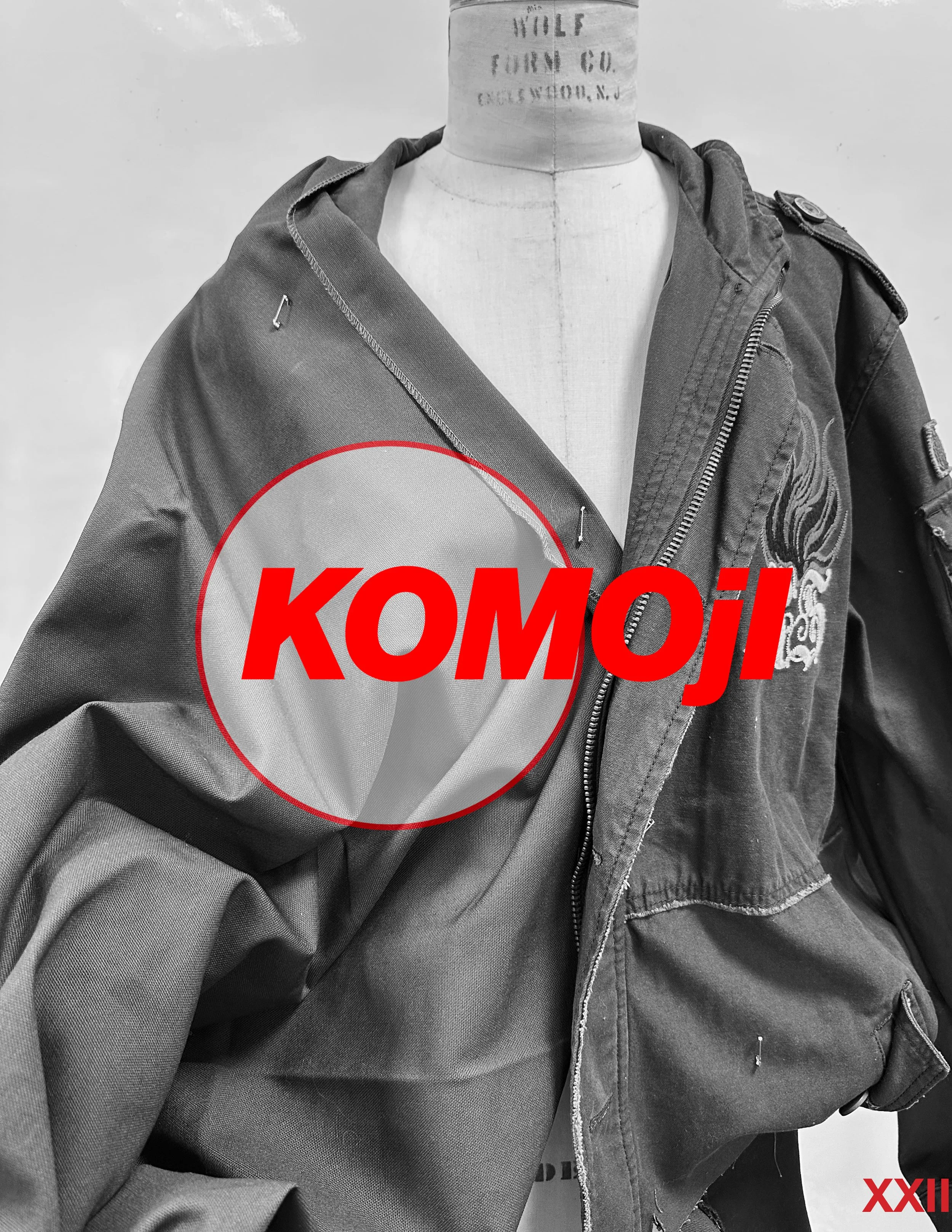 KOMOji Magazine Final Prints23.jpg